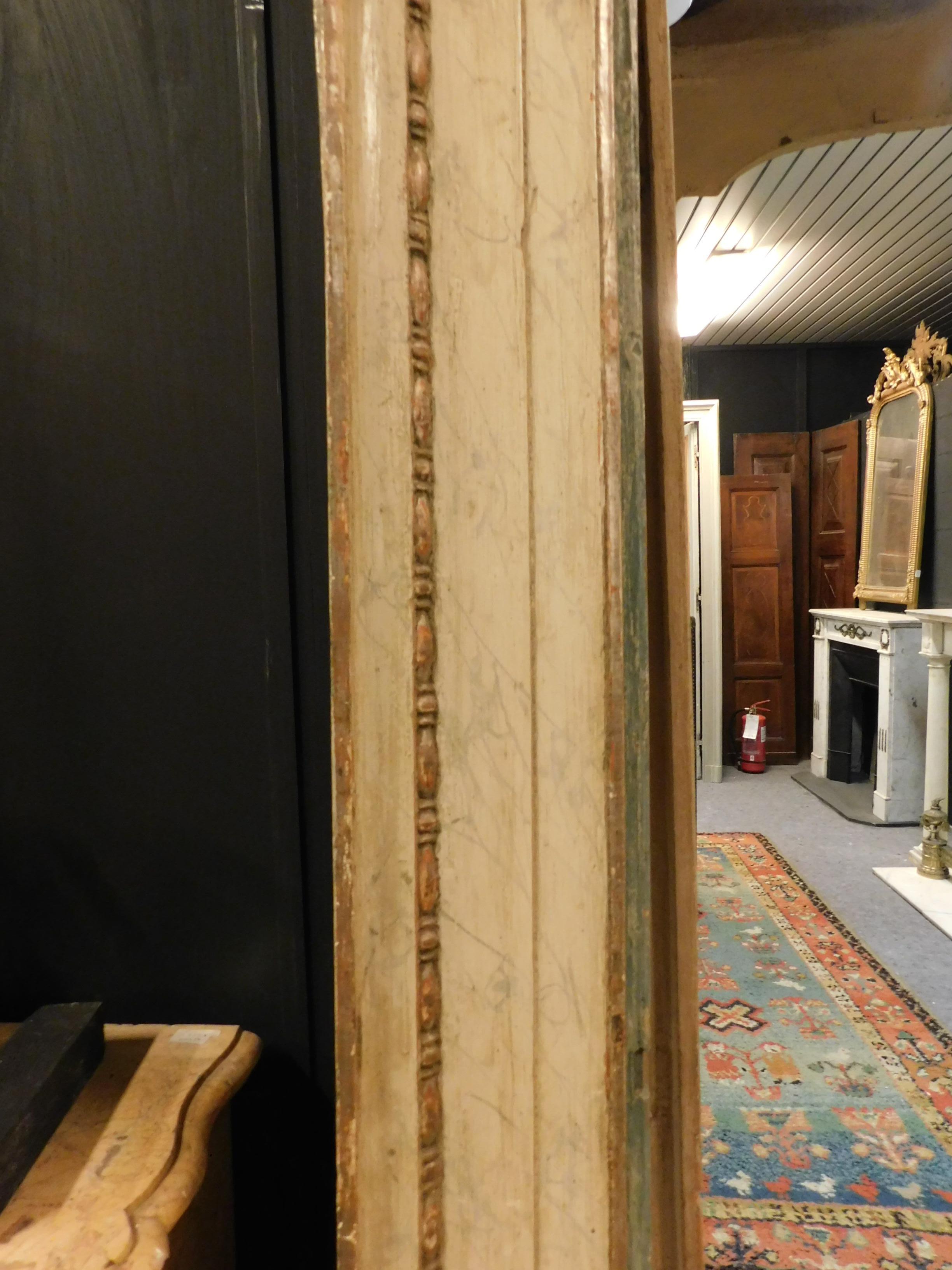 Cadre laqué ancien, Passage avec frises en forme de Charles X, Italie Bon état - En vente à Cuneo, Italy (CN)