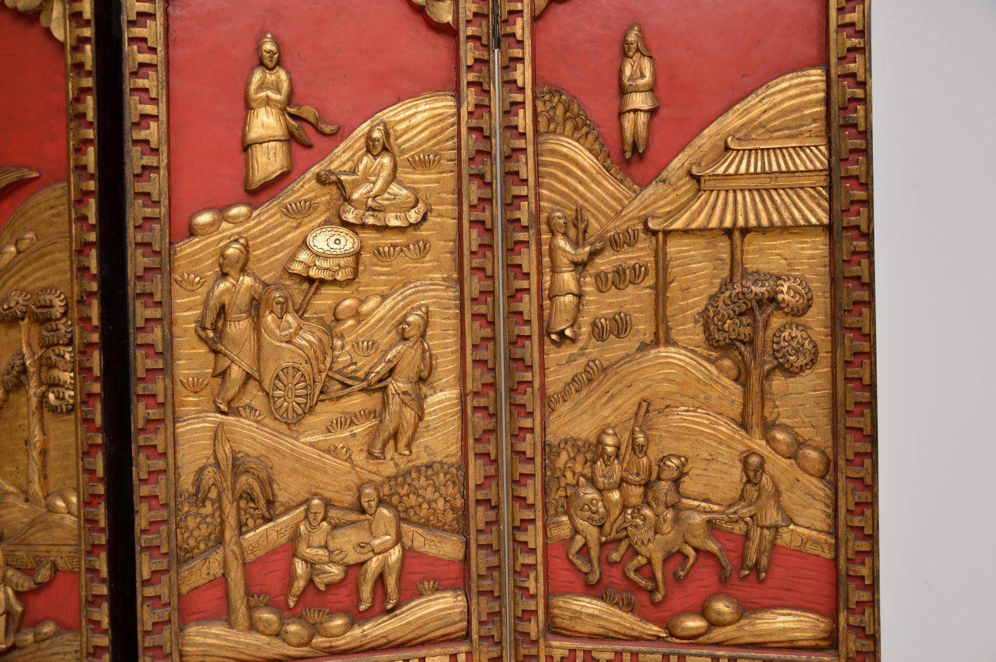 Early 20th Century Antique Lacquered Oriental Folding Screen / Room Divider For Sale