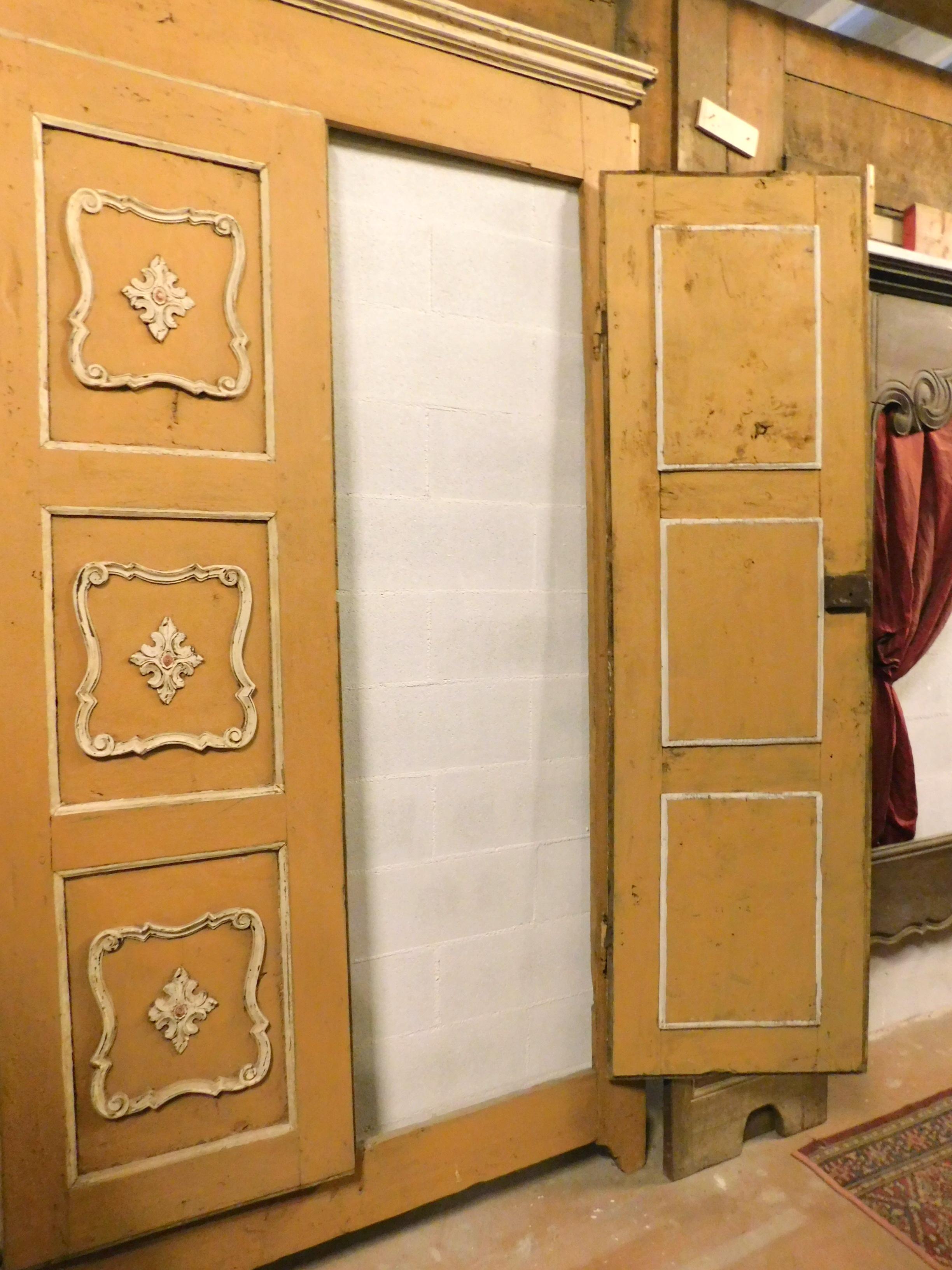 Italian Antique Lacquered Wall Cabinet Double Doors, Yellow/White Cupboard, '800 Italy For Sale