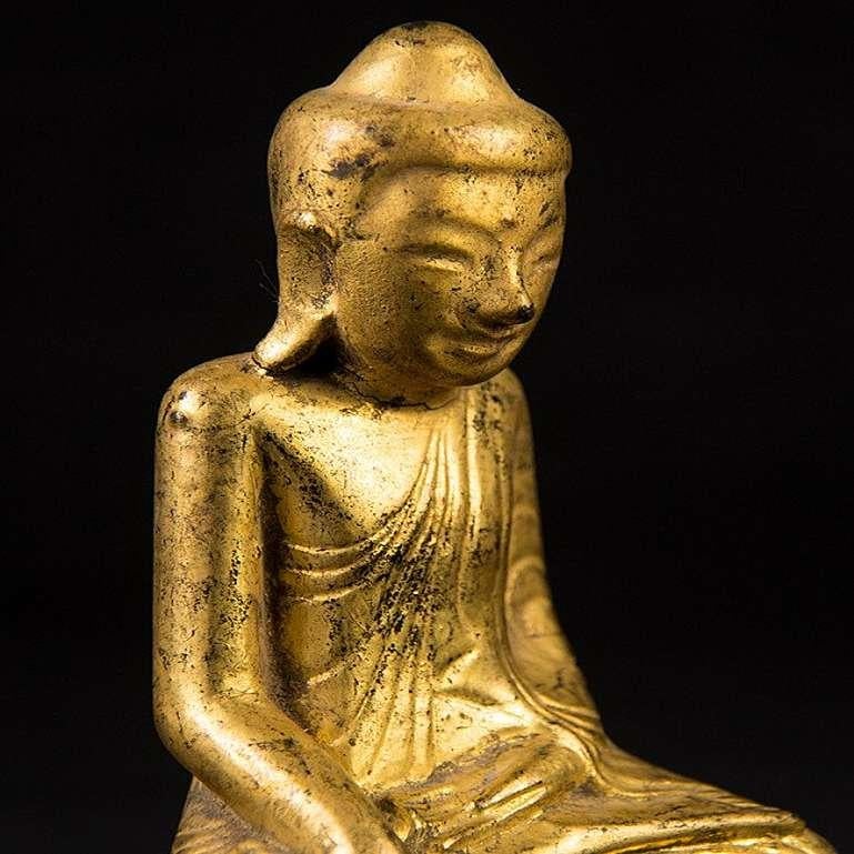 Antique Lacquerware Buddha Statue from Burma For Sale 4