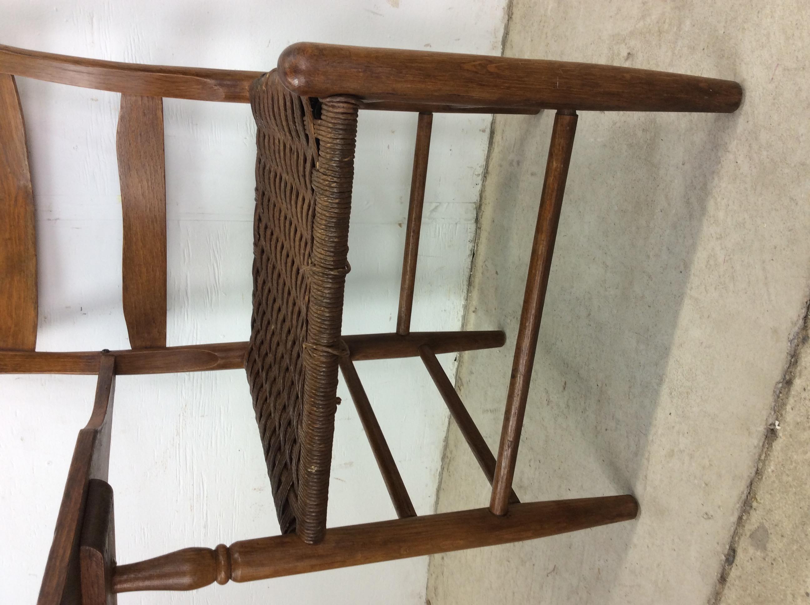 Chaise d'écriture ancienne à dossier en échelle avec siège en jonc en vente 3