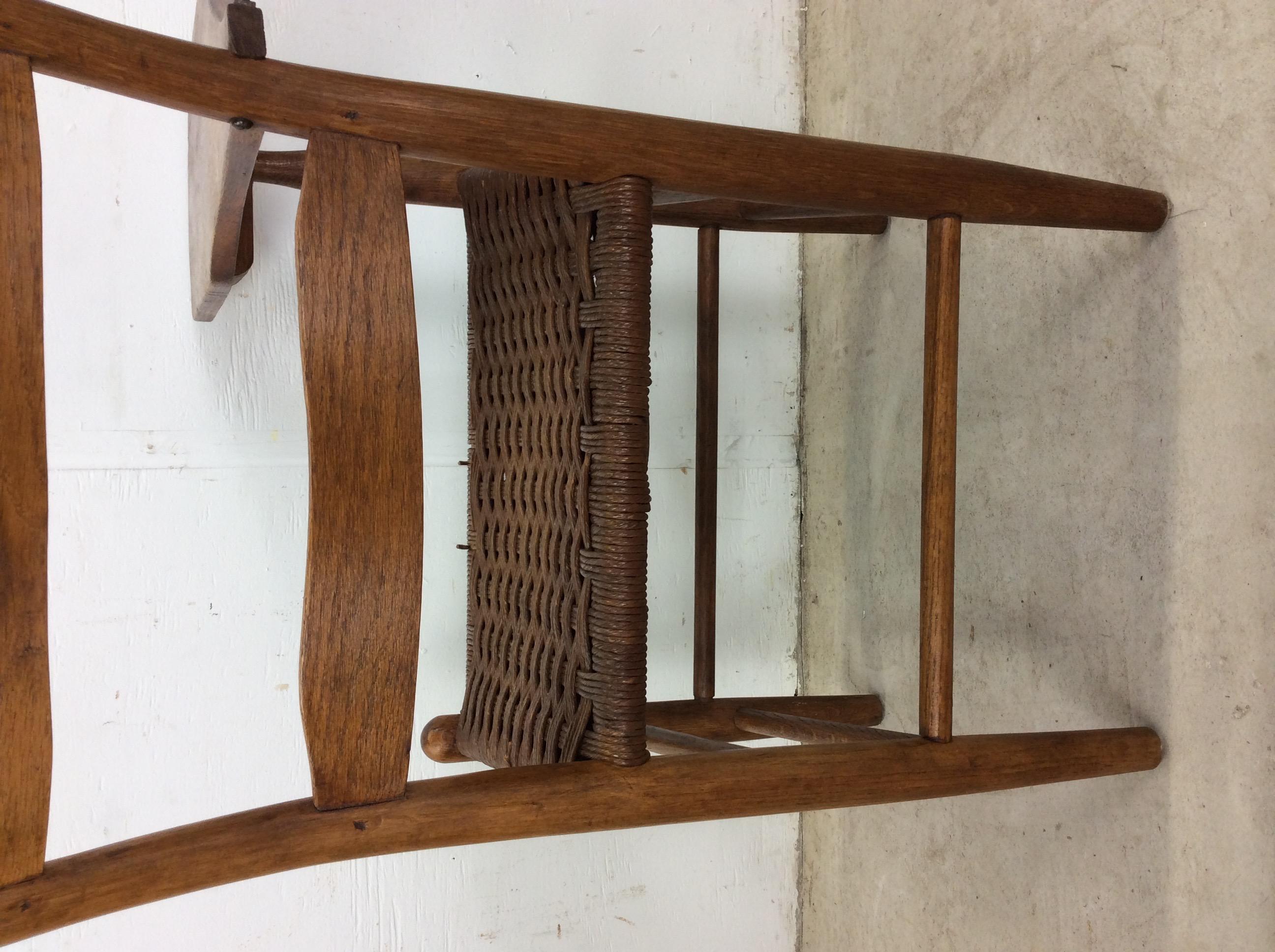 Chaise d'écriture ancienne à dossier en échelle avec siège en jonc en vente 13