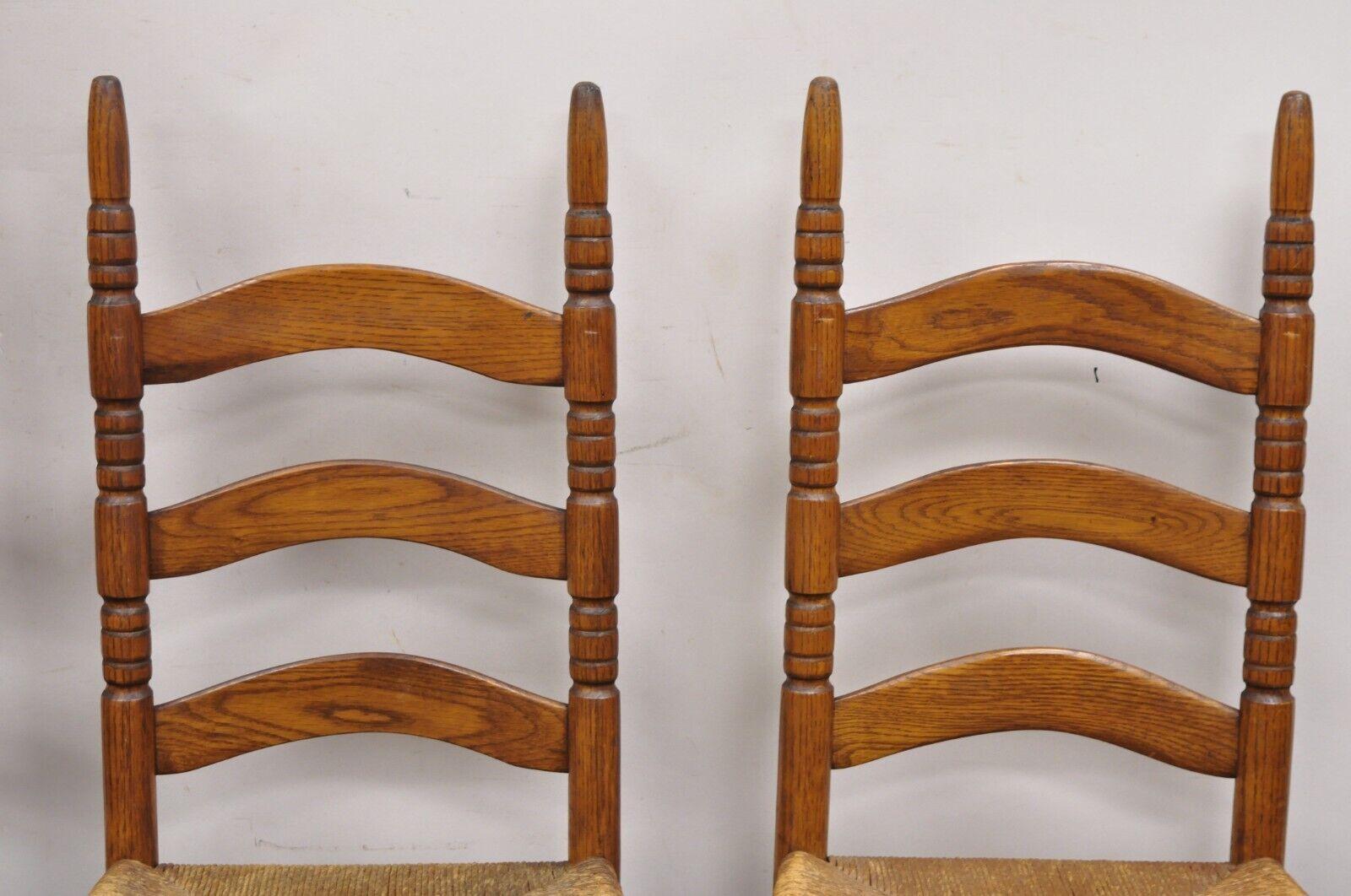 Antique Ladderback Primitive Rustic Oak Wood Rush Seat Dining Chairs - Set of 4 In Good Condition For Sale In Philadelphia, PA