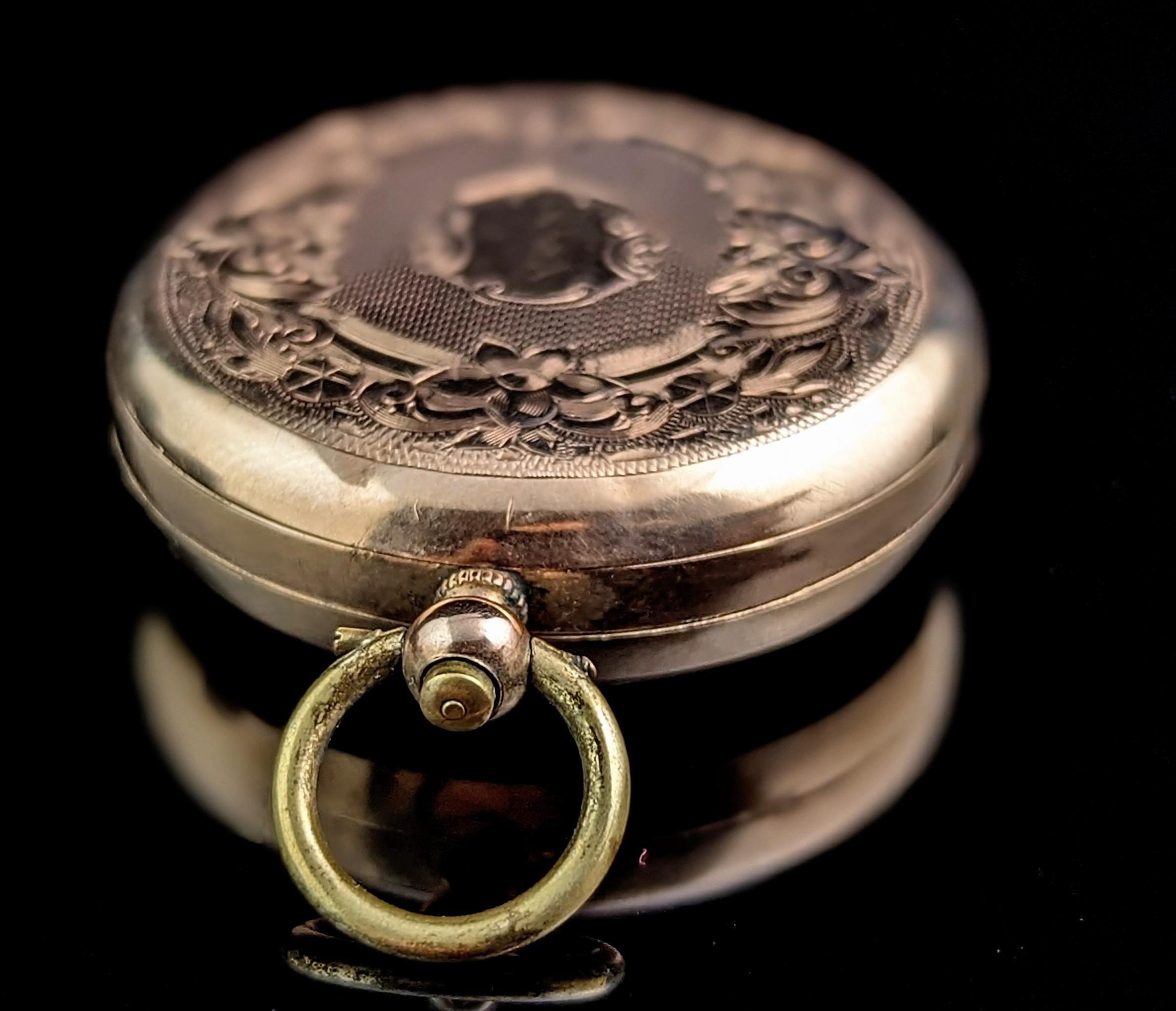 Antique Ladies 9k Gold Pocket Watch, Floral, Fob Watch In Good Condition For Sale In NEWARK, GB