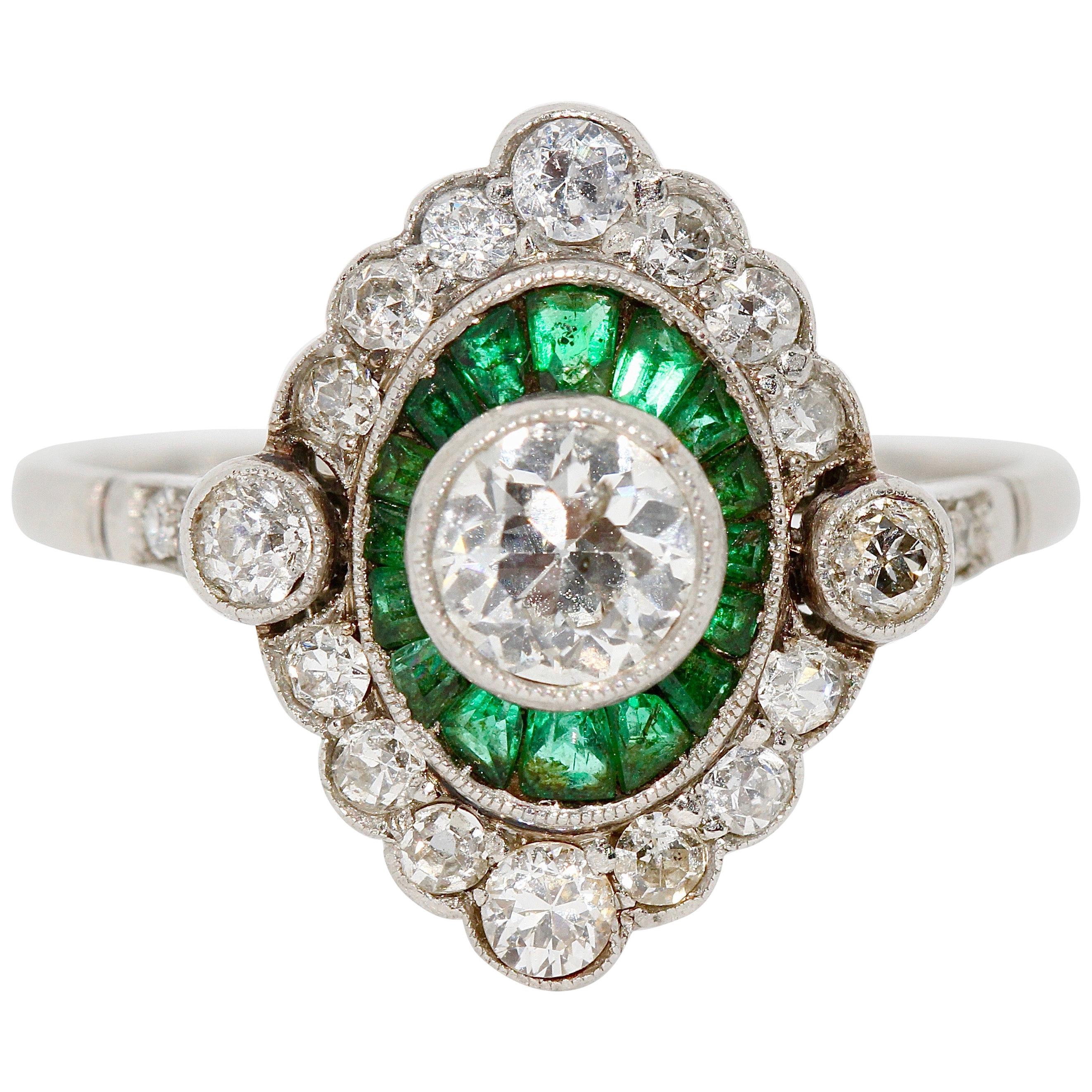 Antique Ladies Art Deco Style Gold Ring with Diamonds and Emeralds For Sale