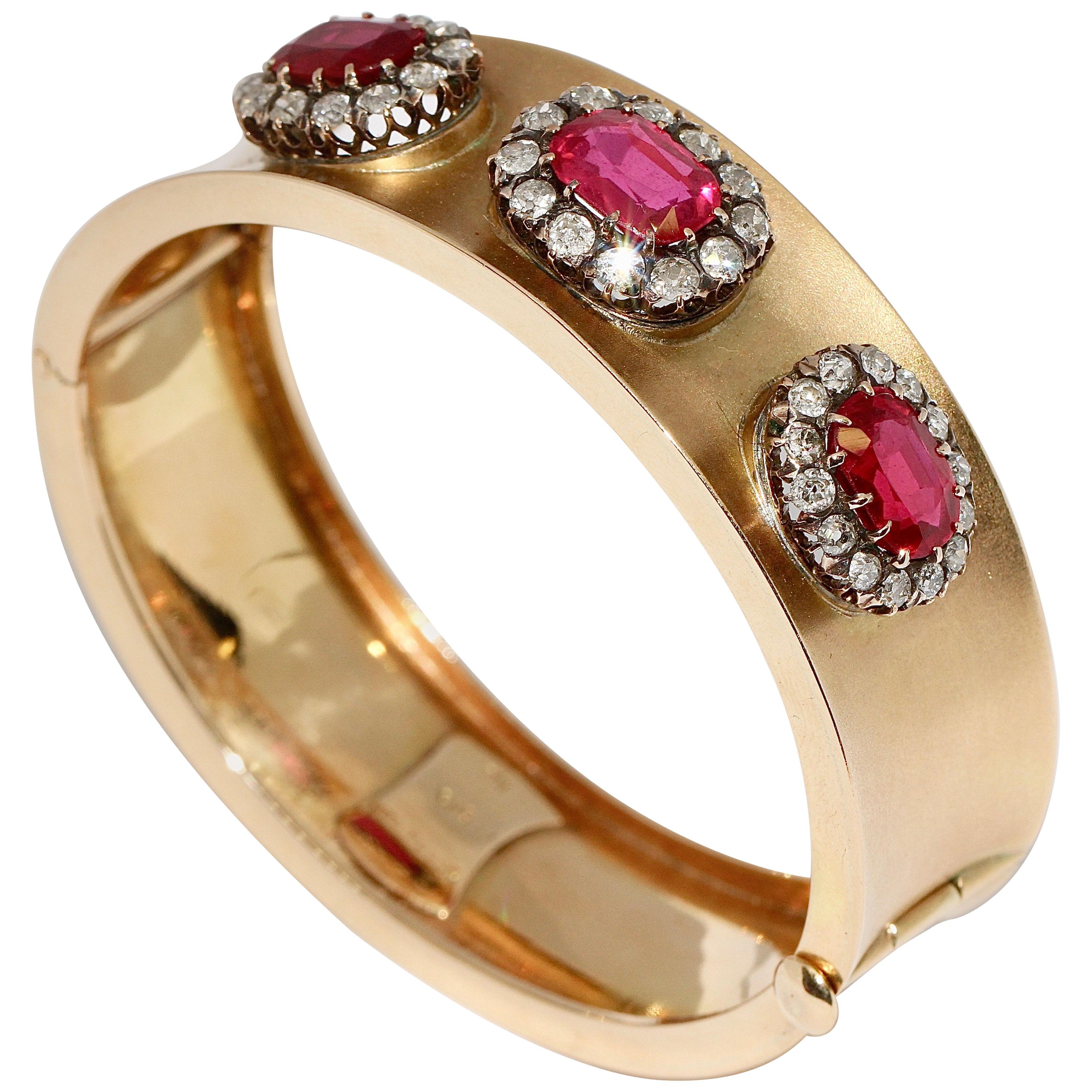 Bracelet jonc ancien pour femme en or 14 carats avec gros rubis et diamants