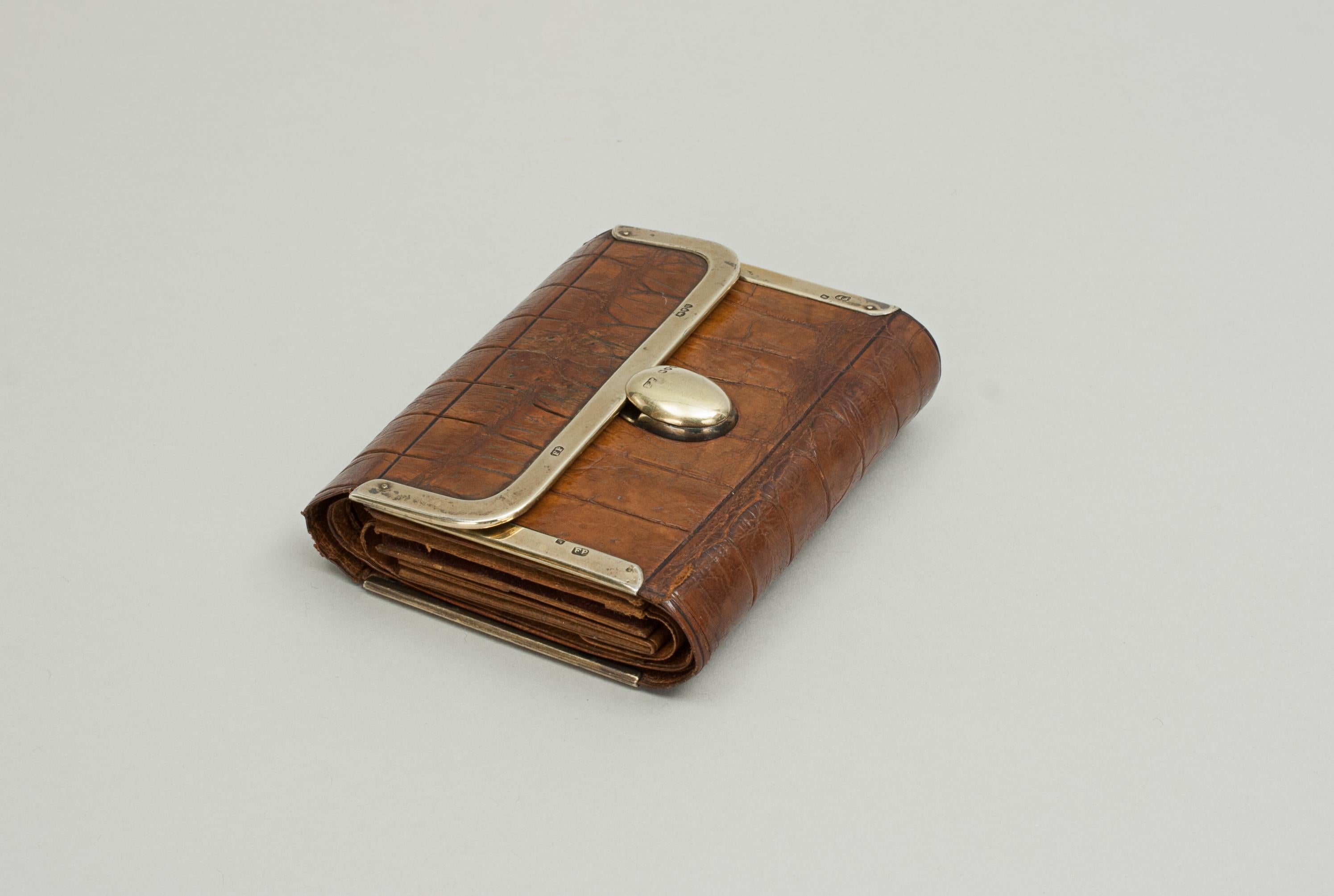 Antique Ladies Folding Crocodile Purse, Sewing Kit. For Sale 7