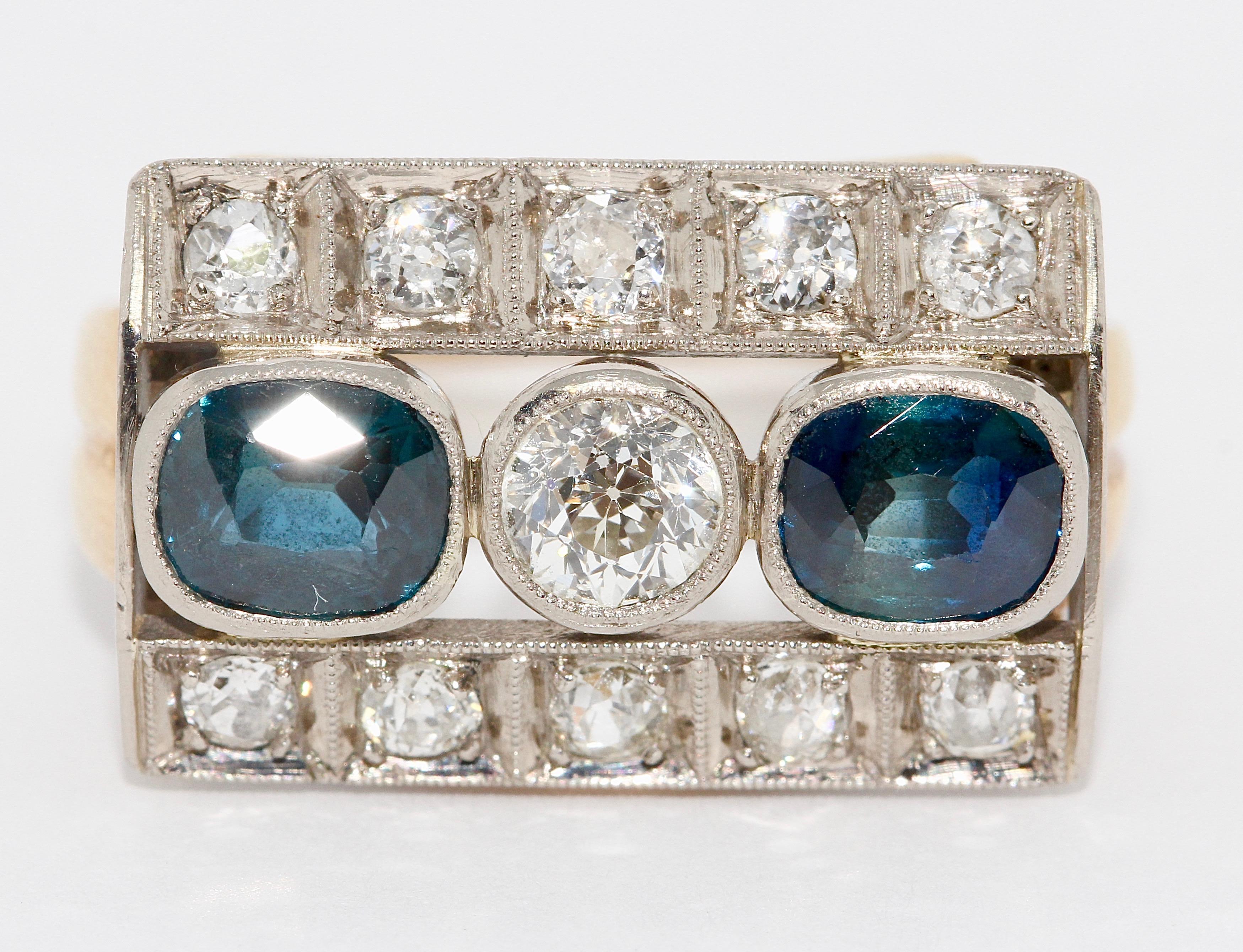 Bague ancienne en or pour femme, avec saphirs et diamants Pour femmes en vente