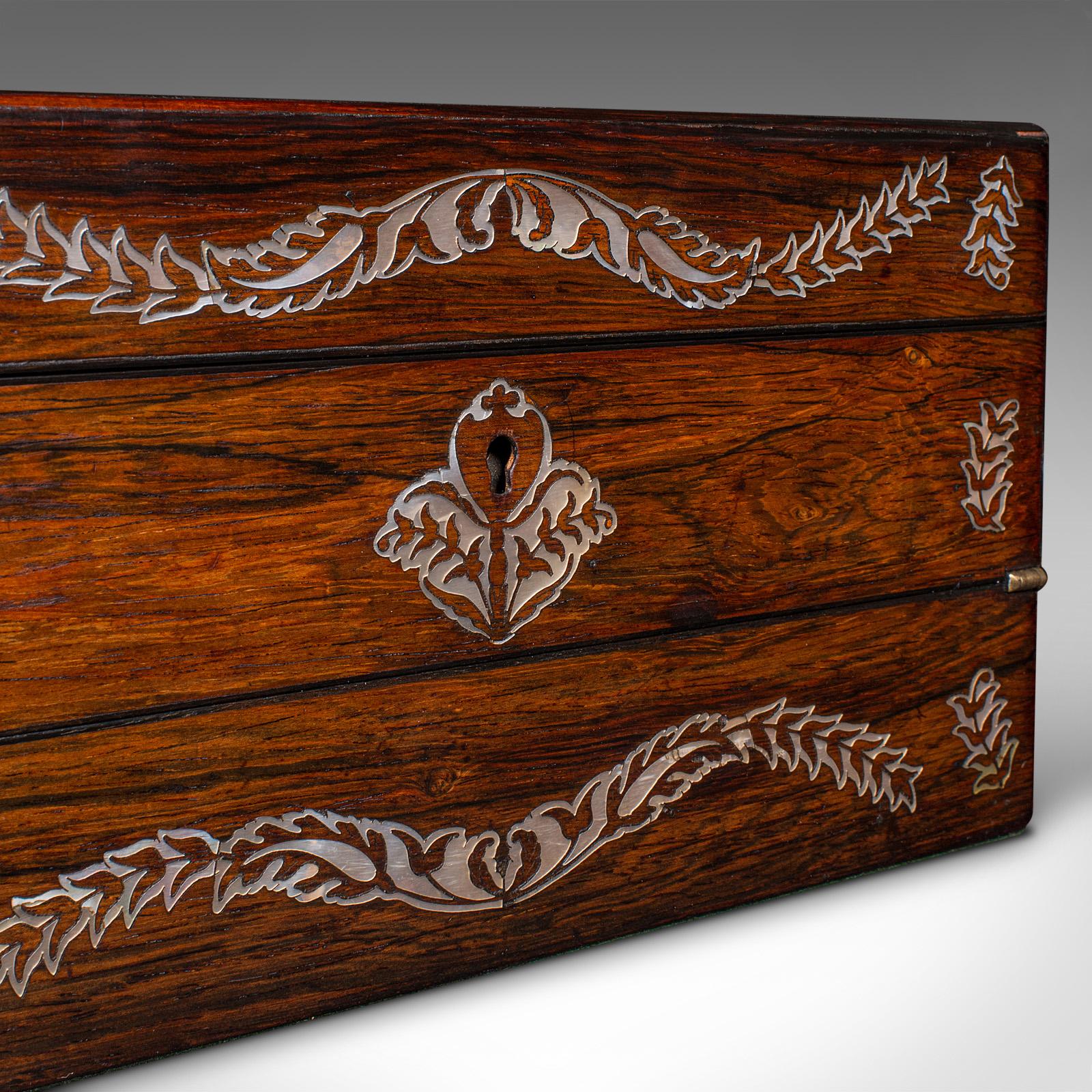 Caja de viaje para señoras antigua, Inglesa, Costurero, Pendiente para escribir, Victoriana en venta 3