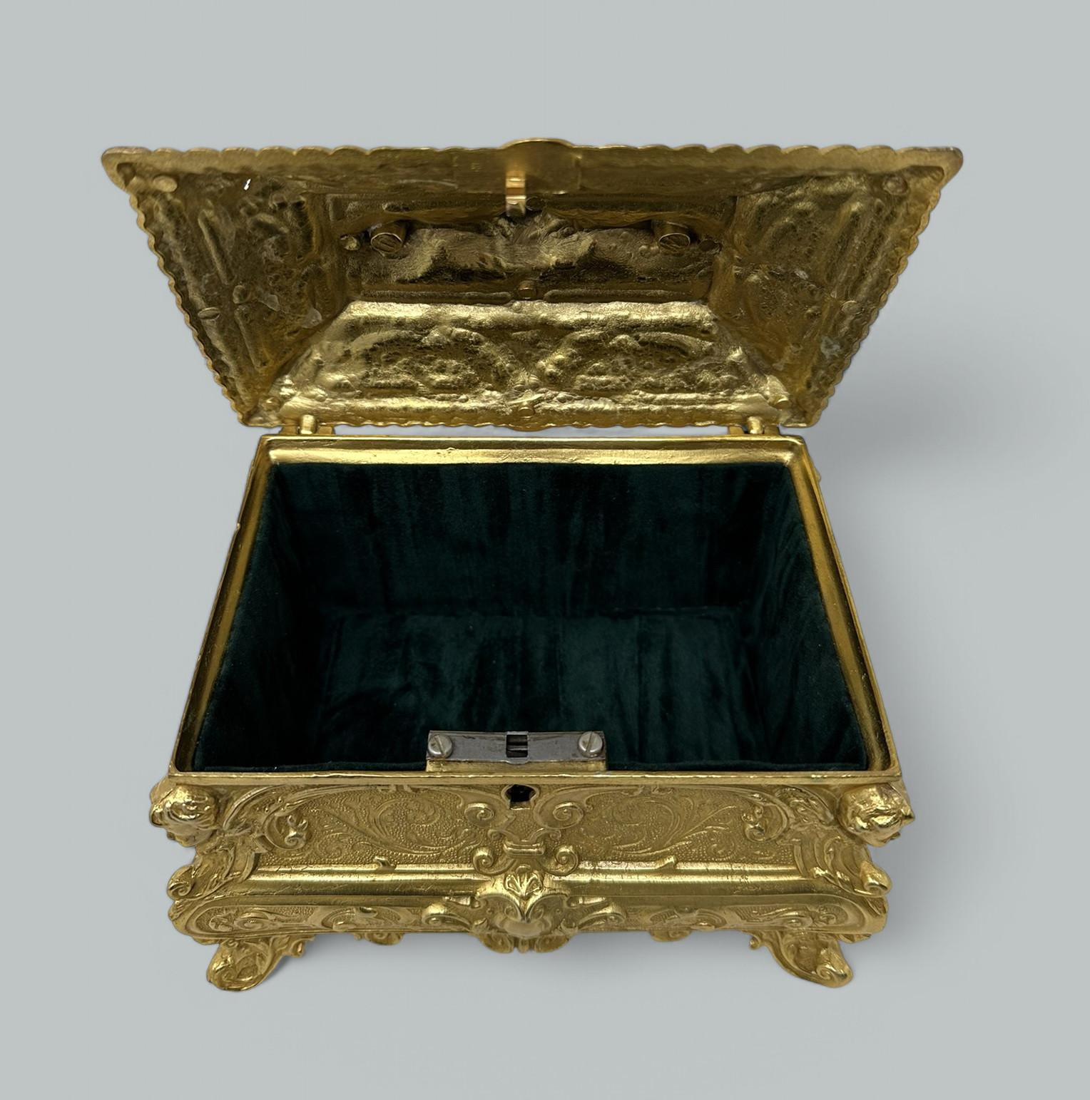 19th Century Antique Lady's Ormolu Bronze Dore Jewellery Box Casket Maison Boissier Paris For Sale