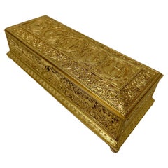 Ancienne boîte à bijoux pour femme en bronze doré Maison Boissier Paris   