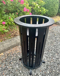 ANTIQUE  " LAKESIDE " A&C  PLANTER with BOAL  - Stickley Era - W5627 ON SALE NOW