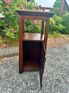 SUPERB  ANTIQUE  " LAKESIDE"  One Door CABINET / PLANTER - Stickley era W7921