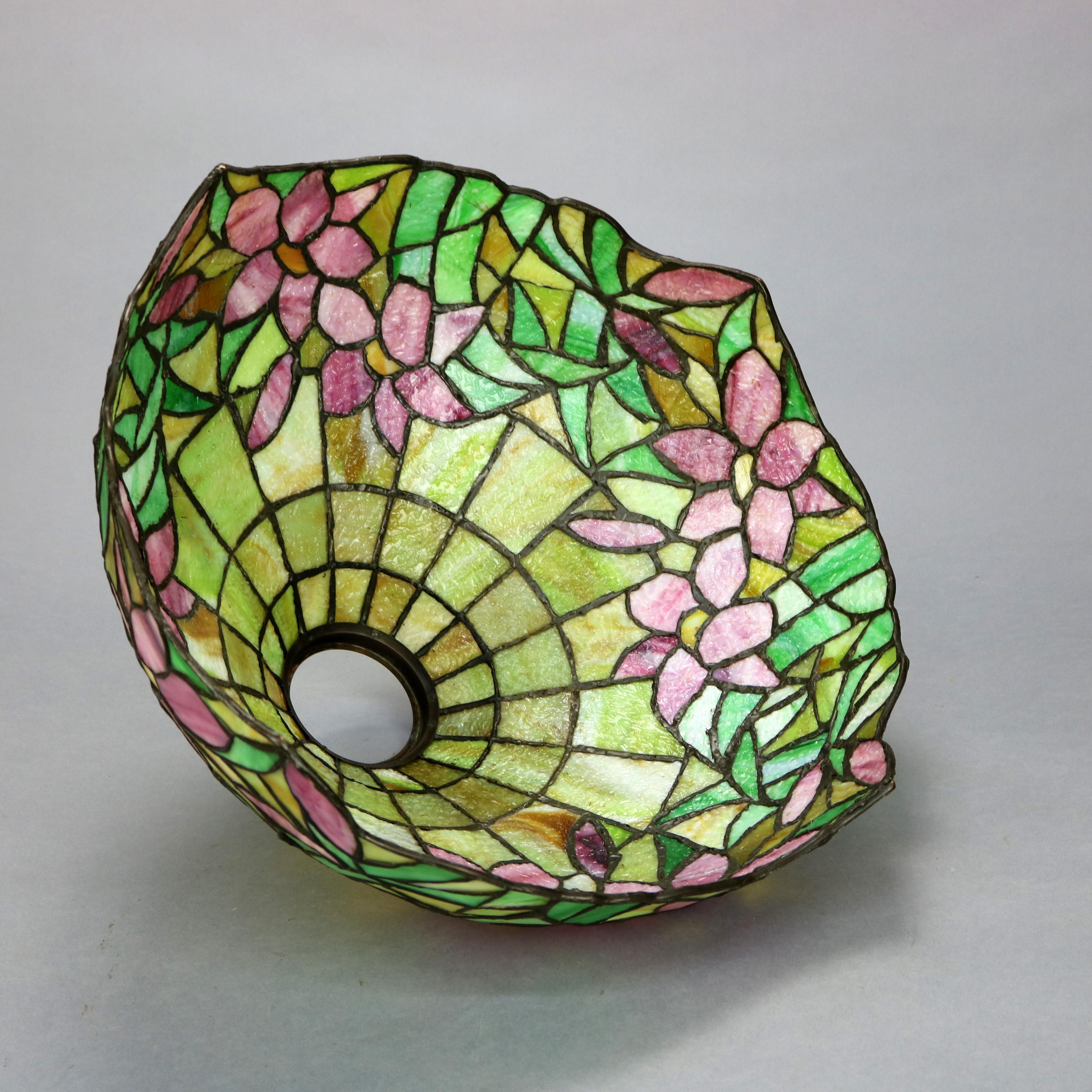 20th Century Antique Lamb Brothers Arts & Crafts Leaded Glass Water Lily Table Lamp Circa 192