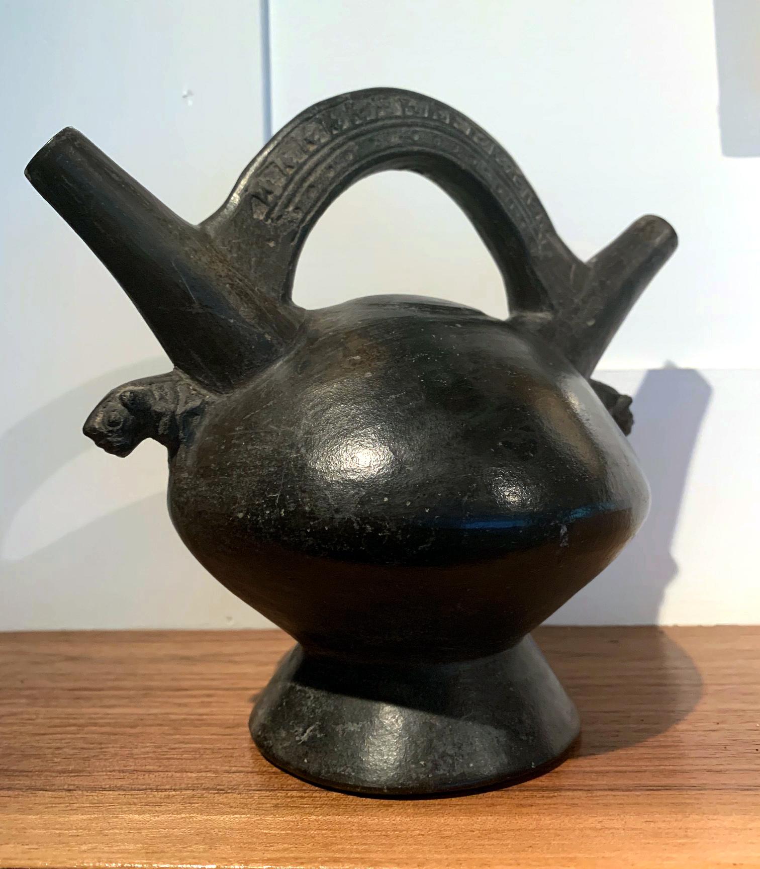 Pre-Columbian Antique Lambayeque Double Spout Pot