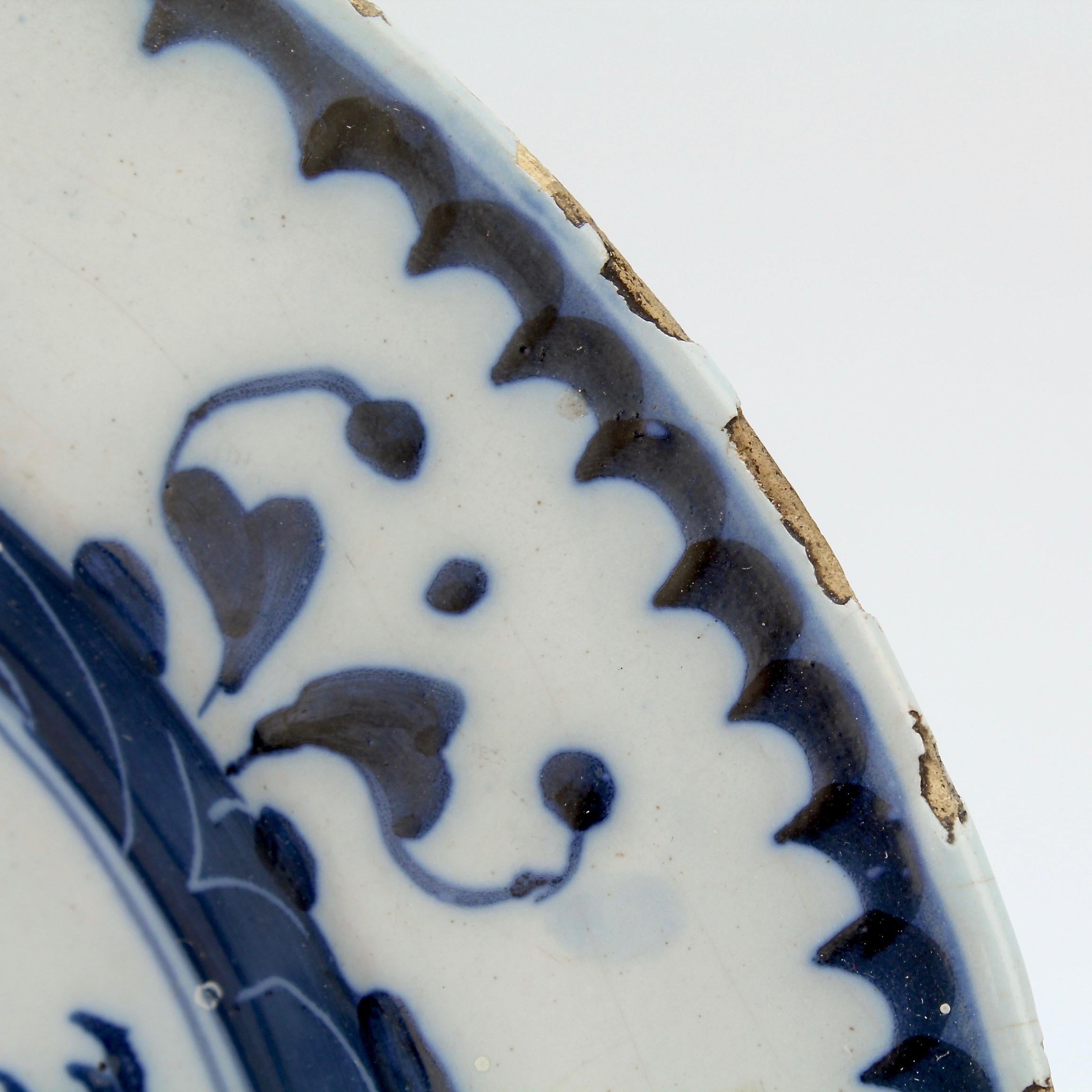 British Antique Lambeth 18th Century English Delft Pottery Plate with Chinese Decoration For Sale