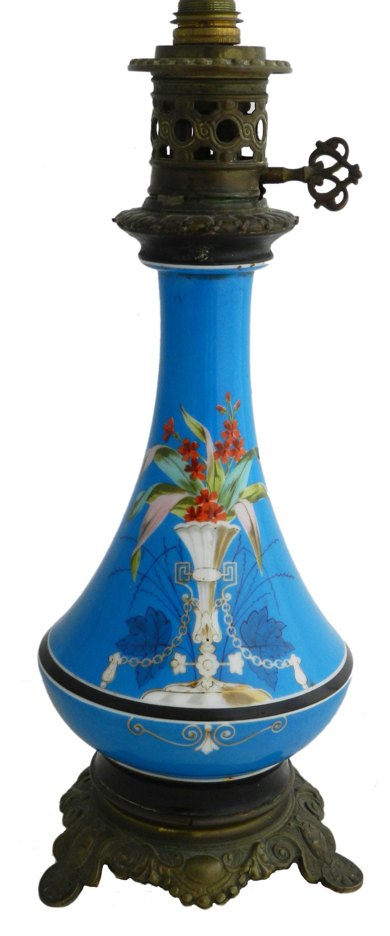 Lampe française ancienne en porcelaine, vers 1890  Bon état - En vente à Mimizan, FR