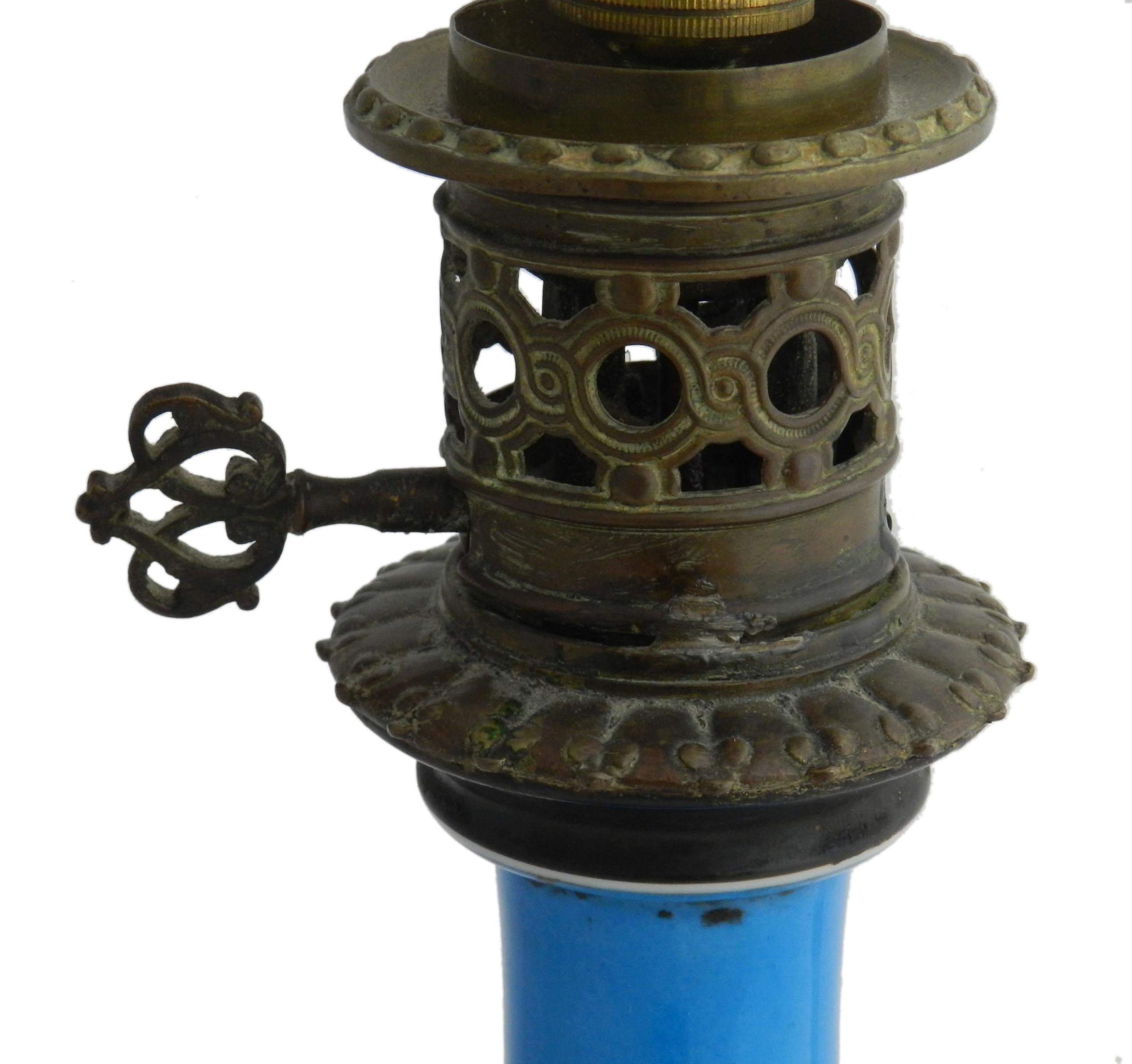 Antike Lampe aus Porzellan, Französisch, um 1890 (Metall) im Angebot