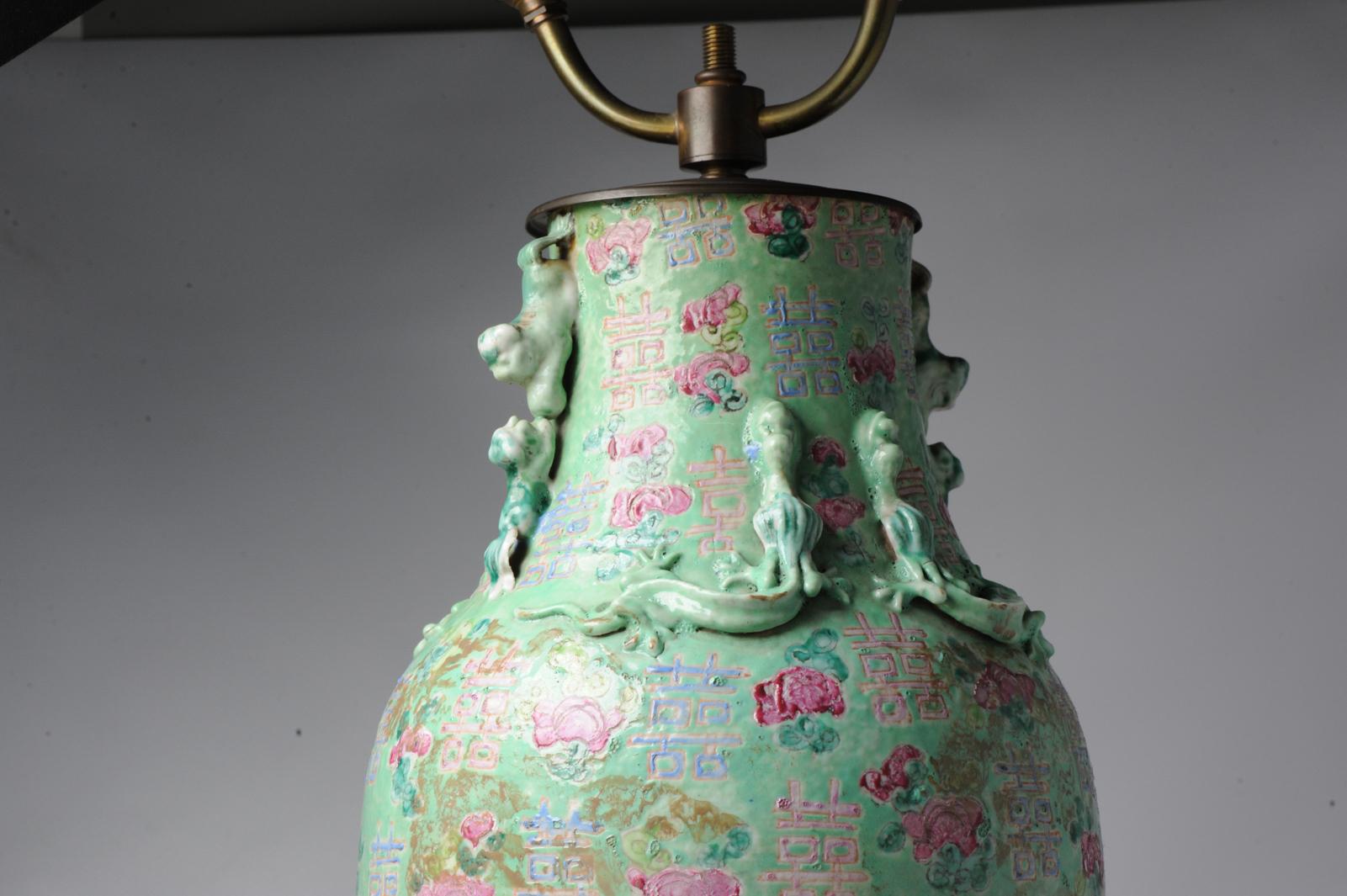 Antique Lamp Vase Chinese Porcelain Qing Period Cantonese with Ideograms For Sale 8