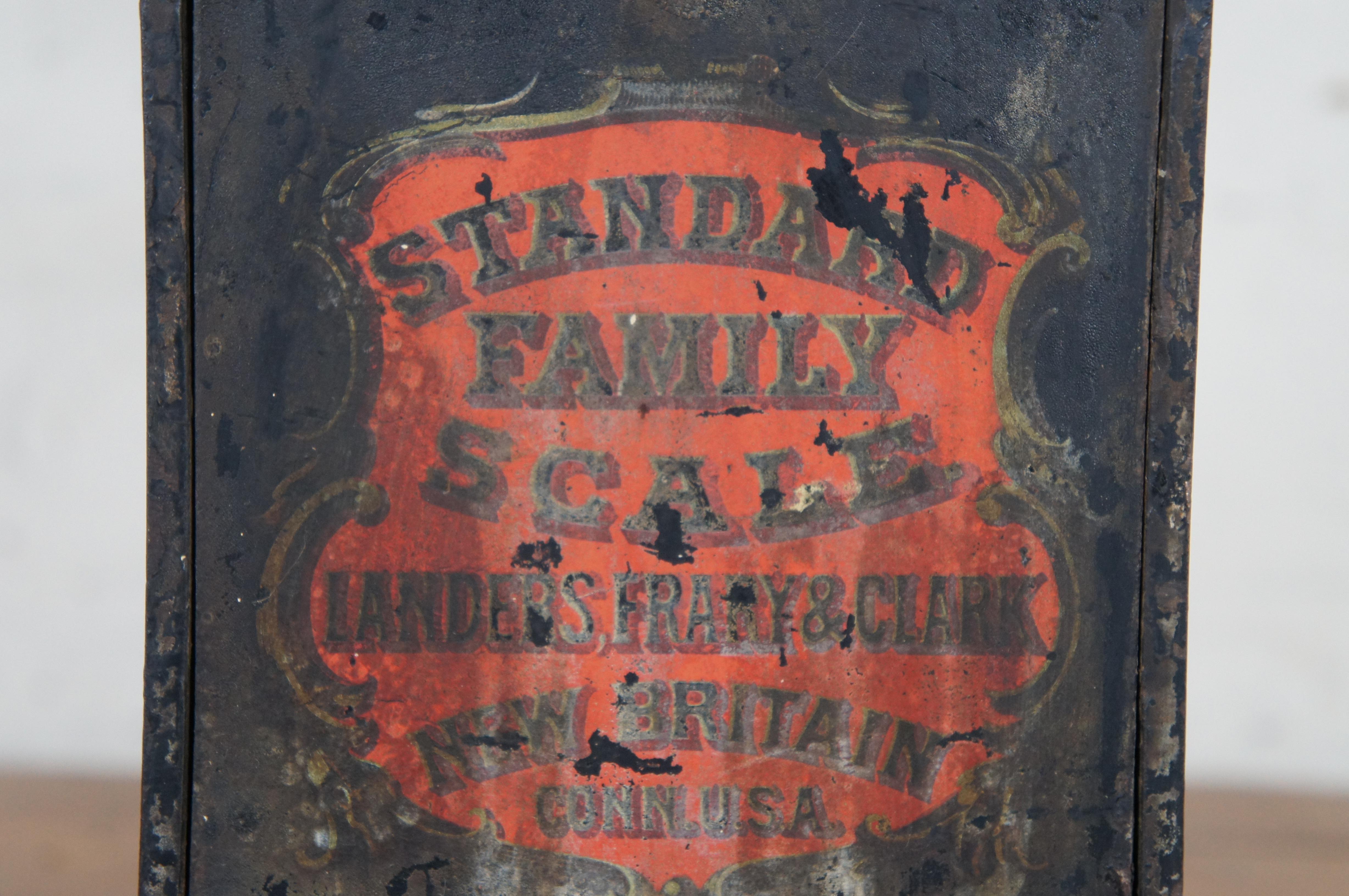 Iron Antique Landers Frary & Clark Turnbulls General Store Family Kitchen Scale