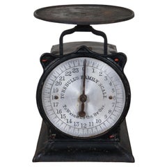 Antique Landers Frary & Clark Turnbulls General Store Family Kitchen Scale