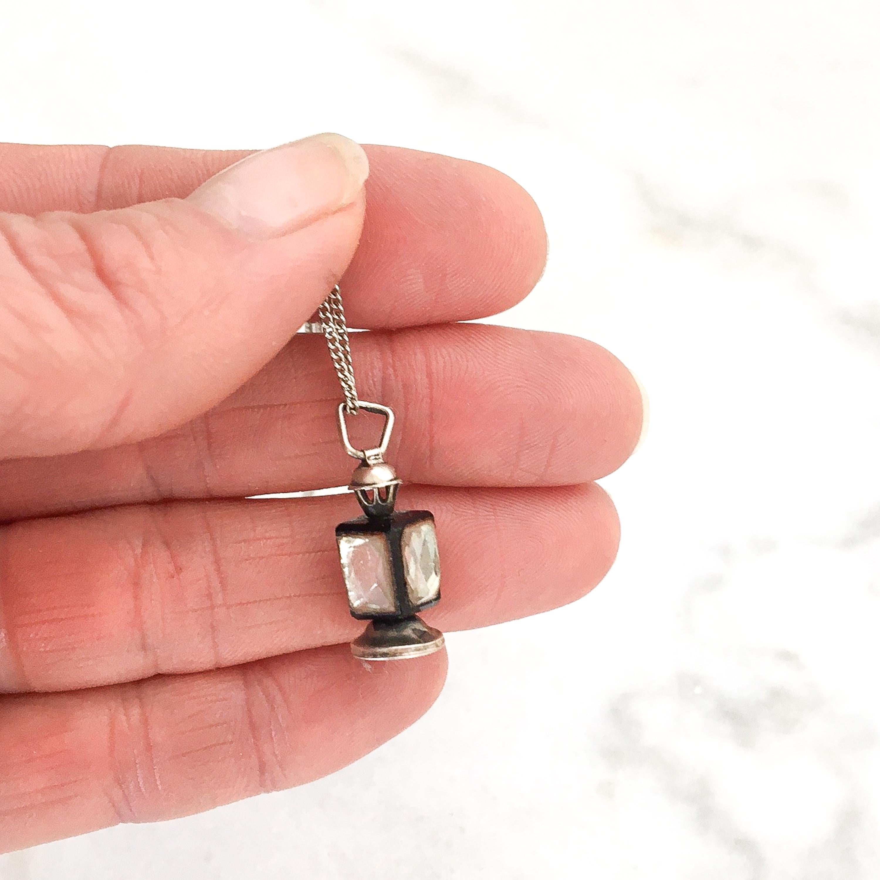 Vintage Lantern Charm Silver Charm Pendant In Good Condition In Rotterdam, NL
