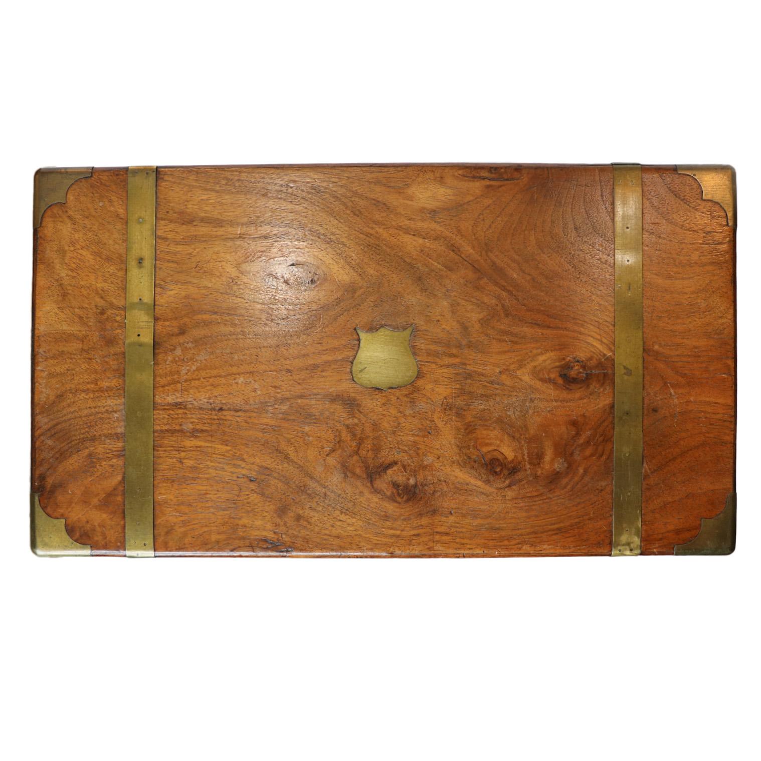 Antique Lap Desk with Stand en venta 2