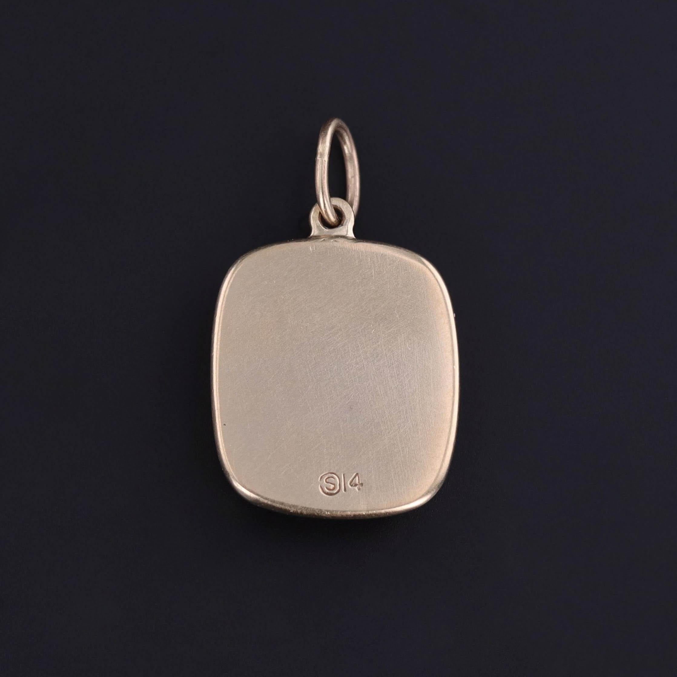 Edoardiano Ciondolo antico di lapis a mezzaluna in oro 14k in vendita