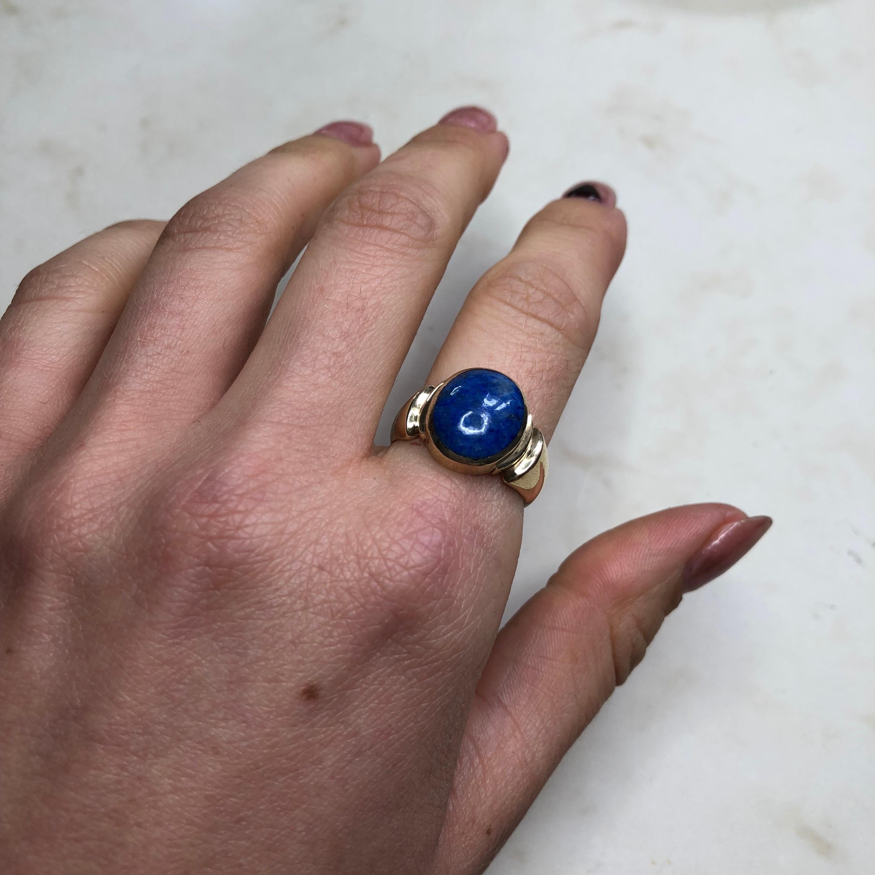 Antique Lapis Lazuli 9 Carat Gold Signet Ring 3