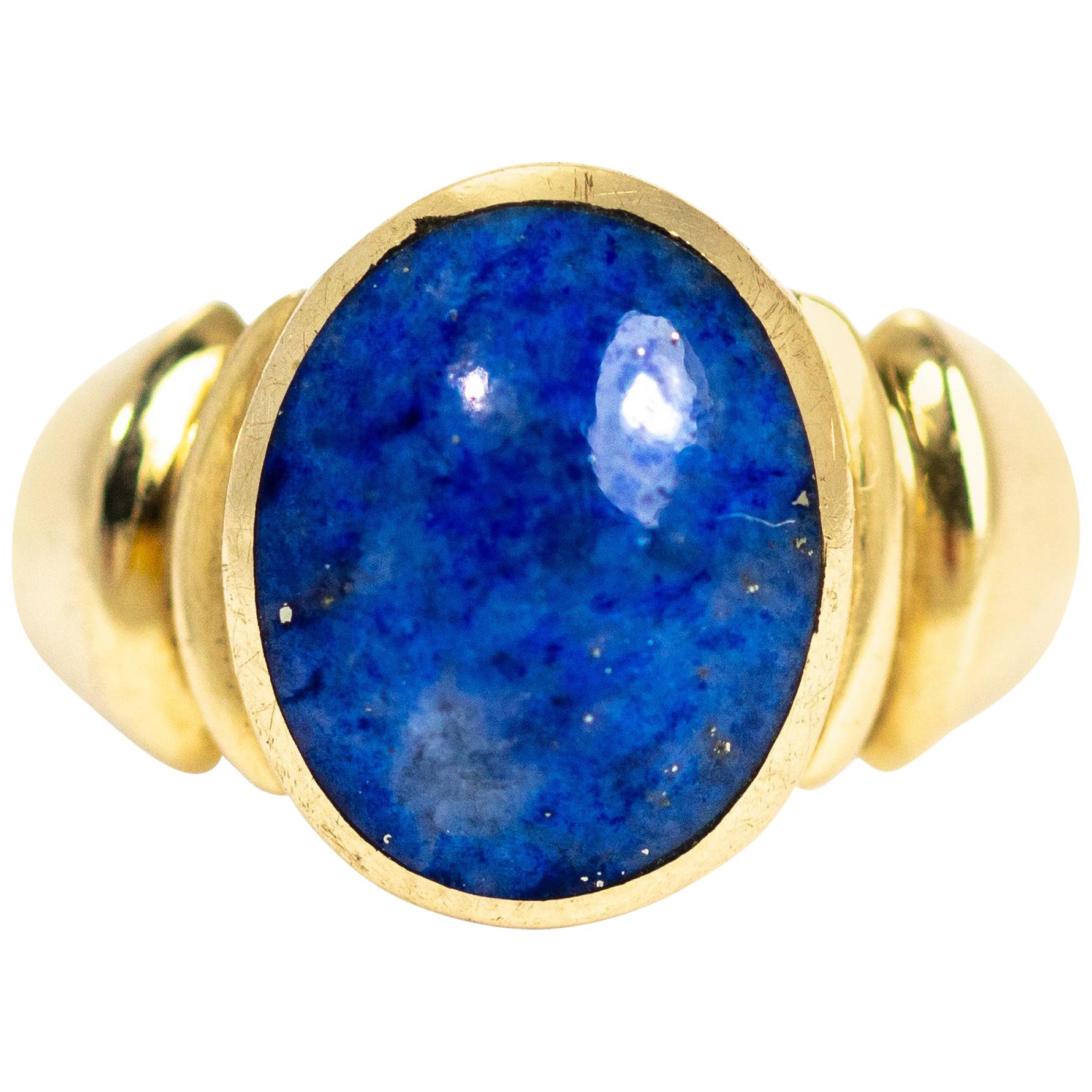 Antique Lapis Lazuli 9 Carat Gold Signet Ring