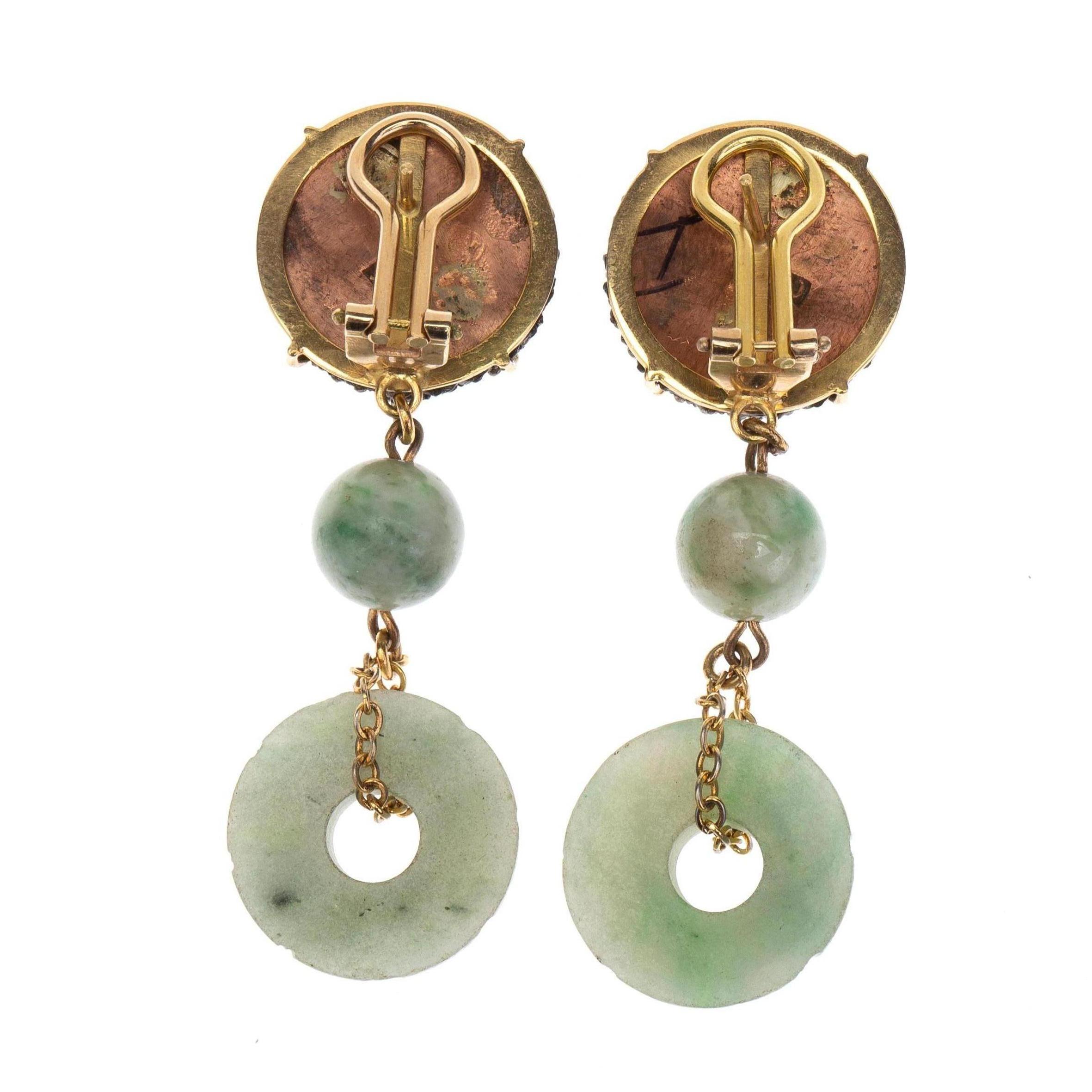 Antique Laquer antiques  carved Jade, 18 k  Gold gr 8,20 Earrings.
All Giulia Colussi jewelry is new and has never been previously owned or worn. Each item will arrive at your door beautifully gift wrapped in our boxes, put inside an elegant pouch