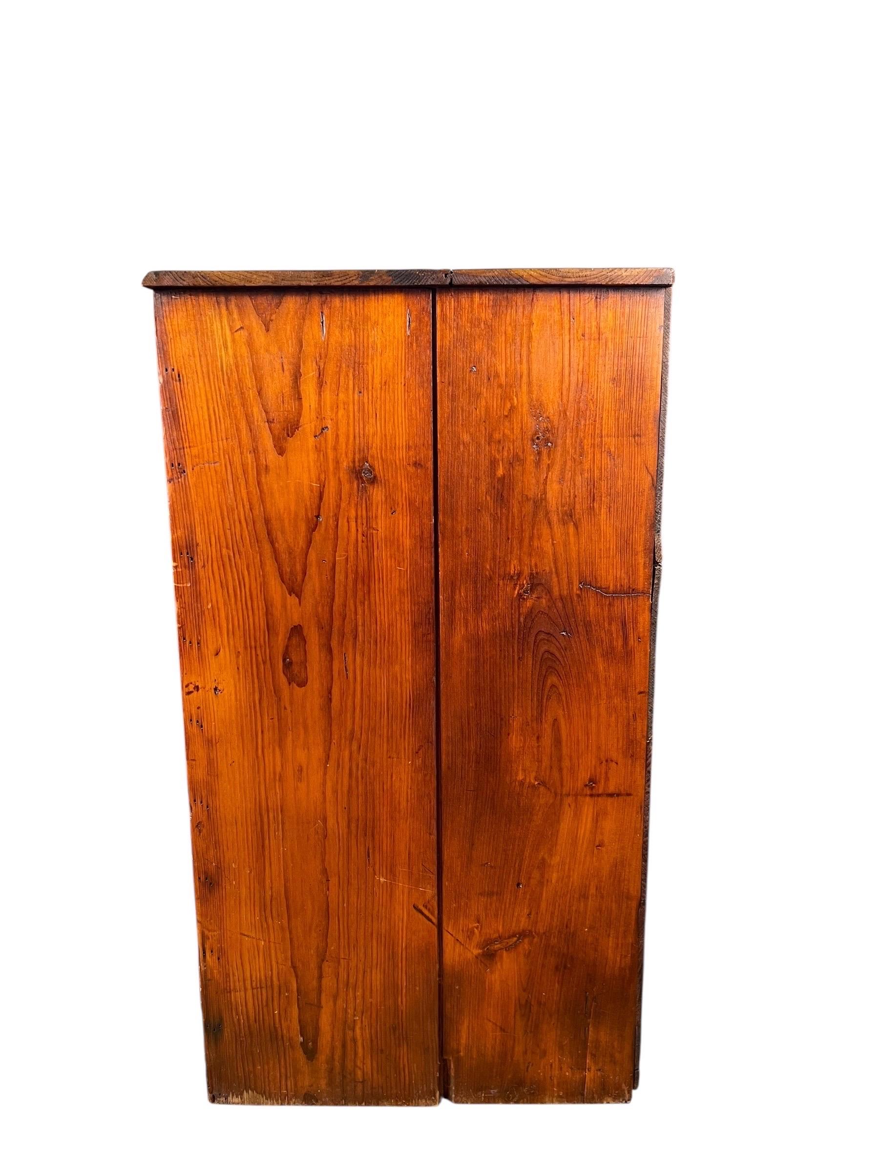 Antique Large 10 Drawer Pine Map File Flat File Cabinet In Good Condition For Sale In Esperance, NY