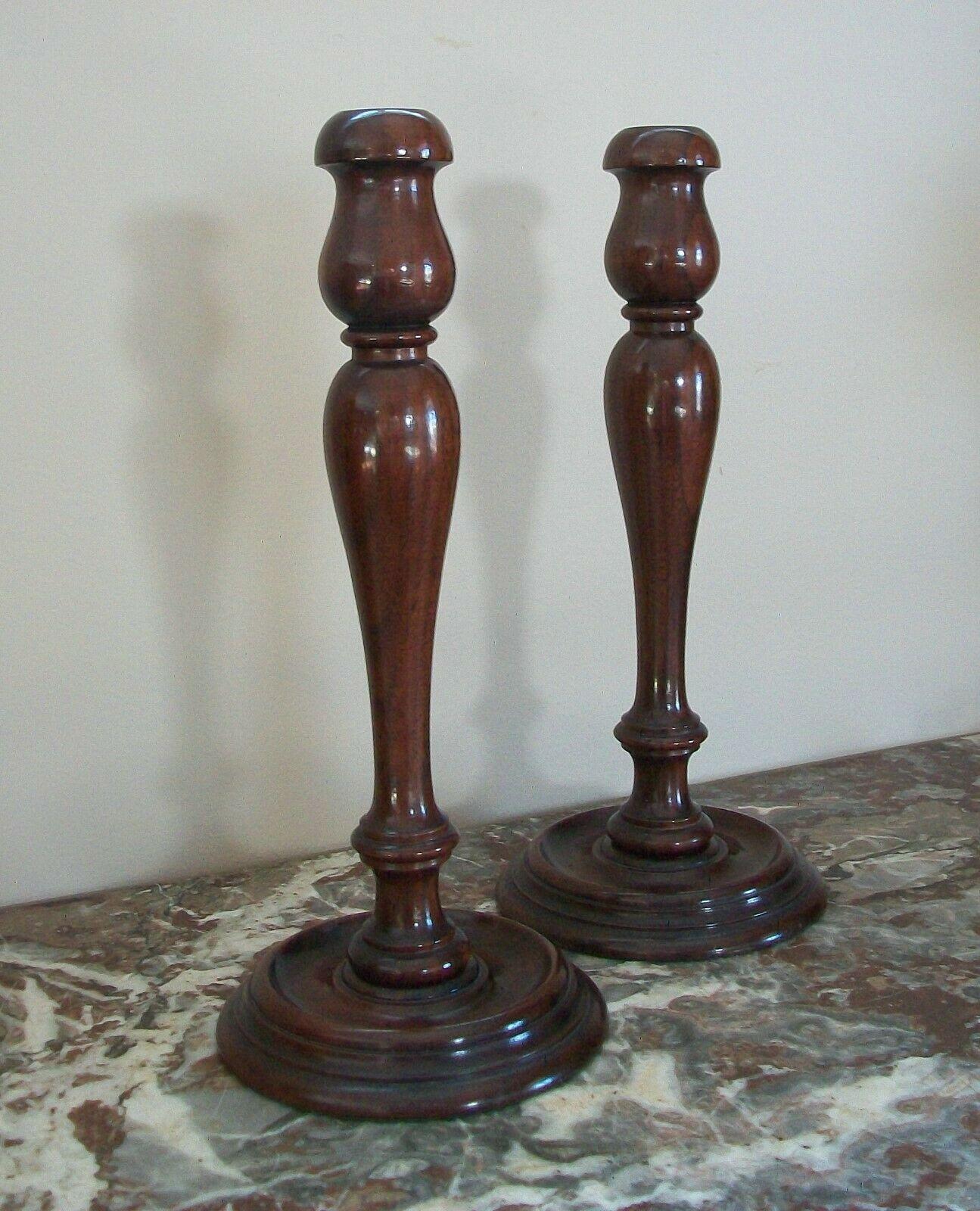 American Classical Antique Large Pair of Hardwood Candlesticks - Rich Patina - U.S.A., C.1900 For Sale