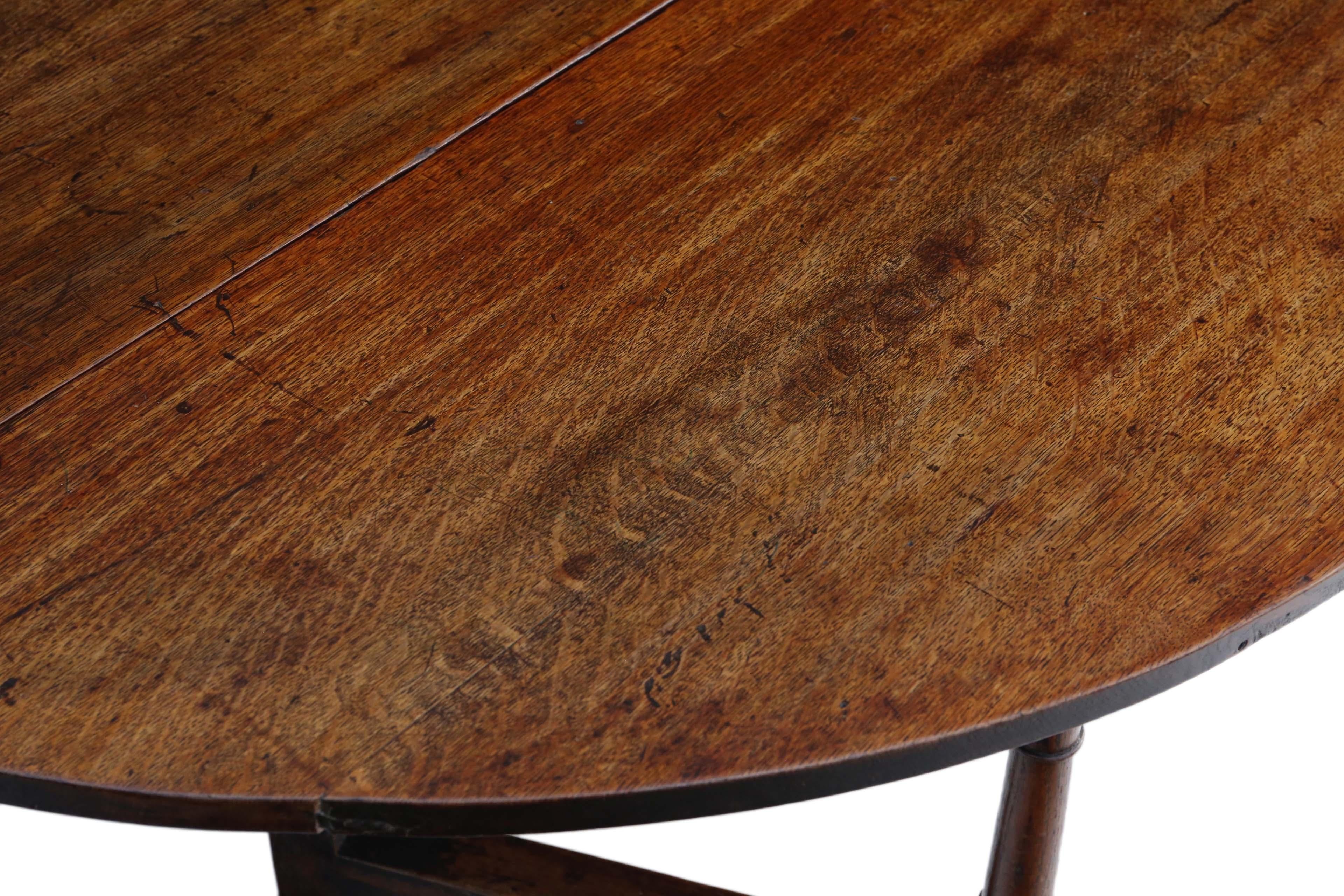Antique Large 18th Century Oak Gate-Leg Drop-Leaf Dining Table 1