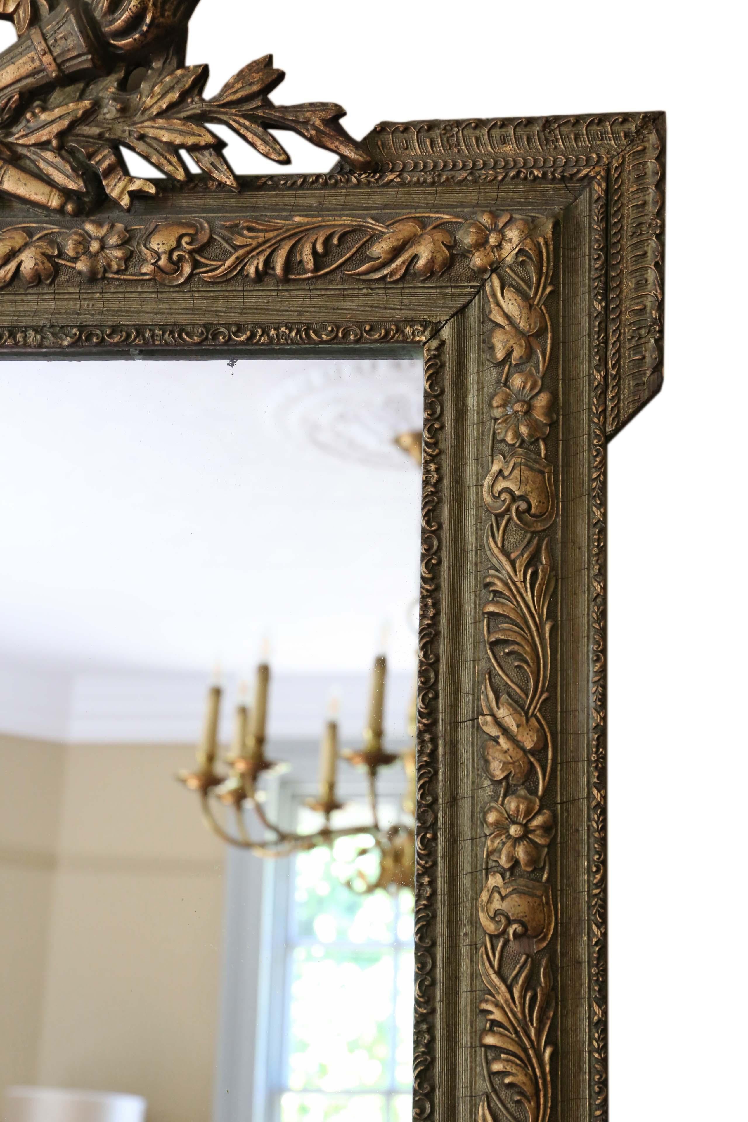 Antique Large 19th Century Gilt Overmantle or Wall Mirror In Good Condition In Wisbech, Cambridgeshire