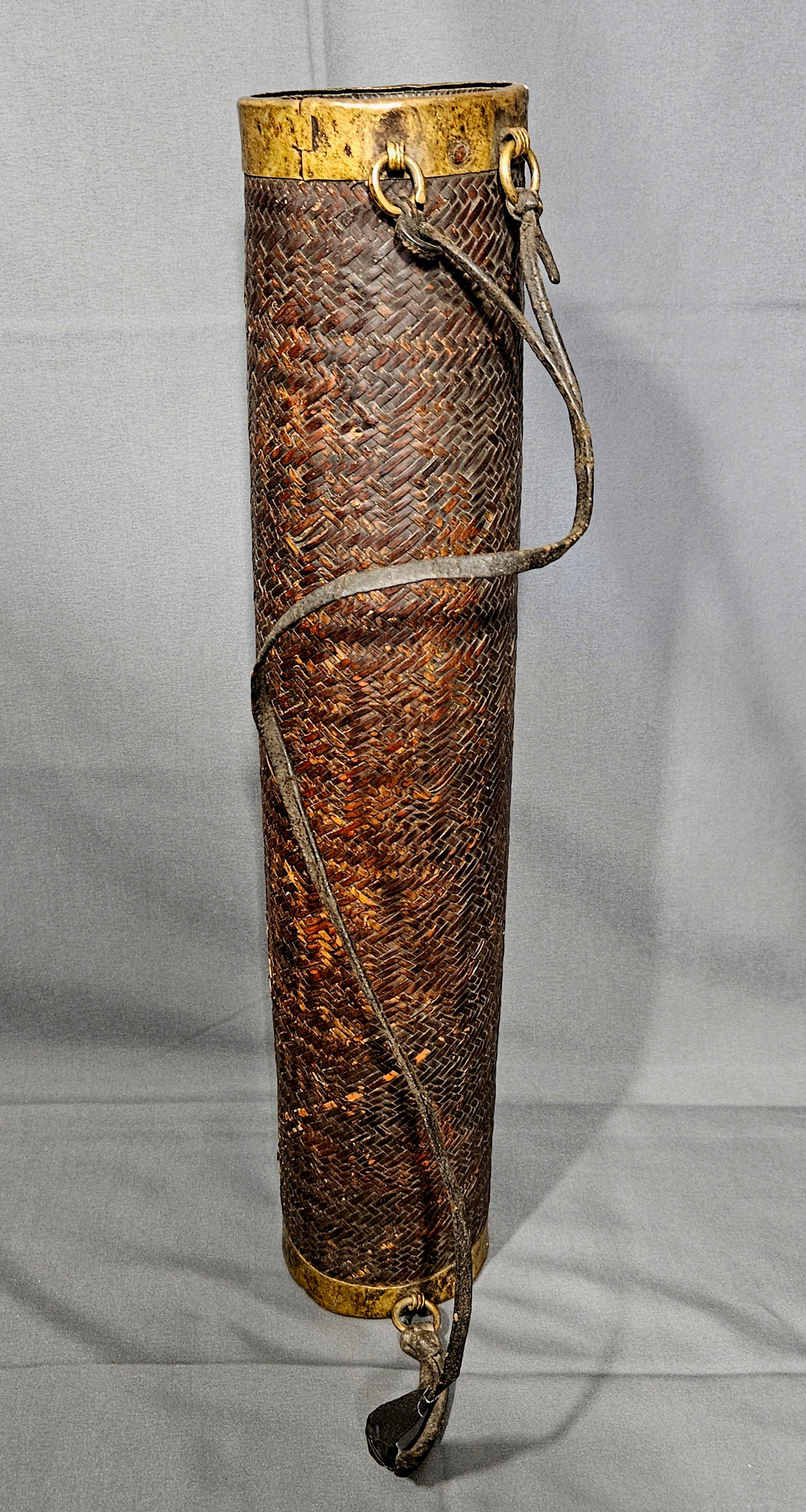 Antigua Cantimplora Samurai Japonesa Grande del Siglo XIX Japonés en venta