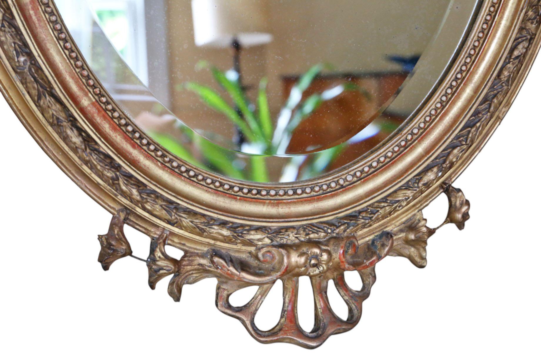 Verre Antique Grand miroir mural ovale à trumeau doré du 19ème siècle - Haute qualité en vente