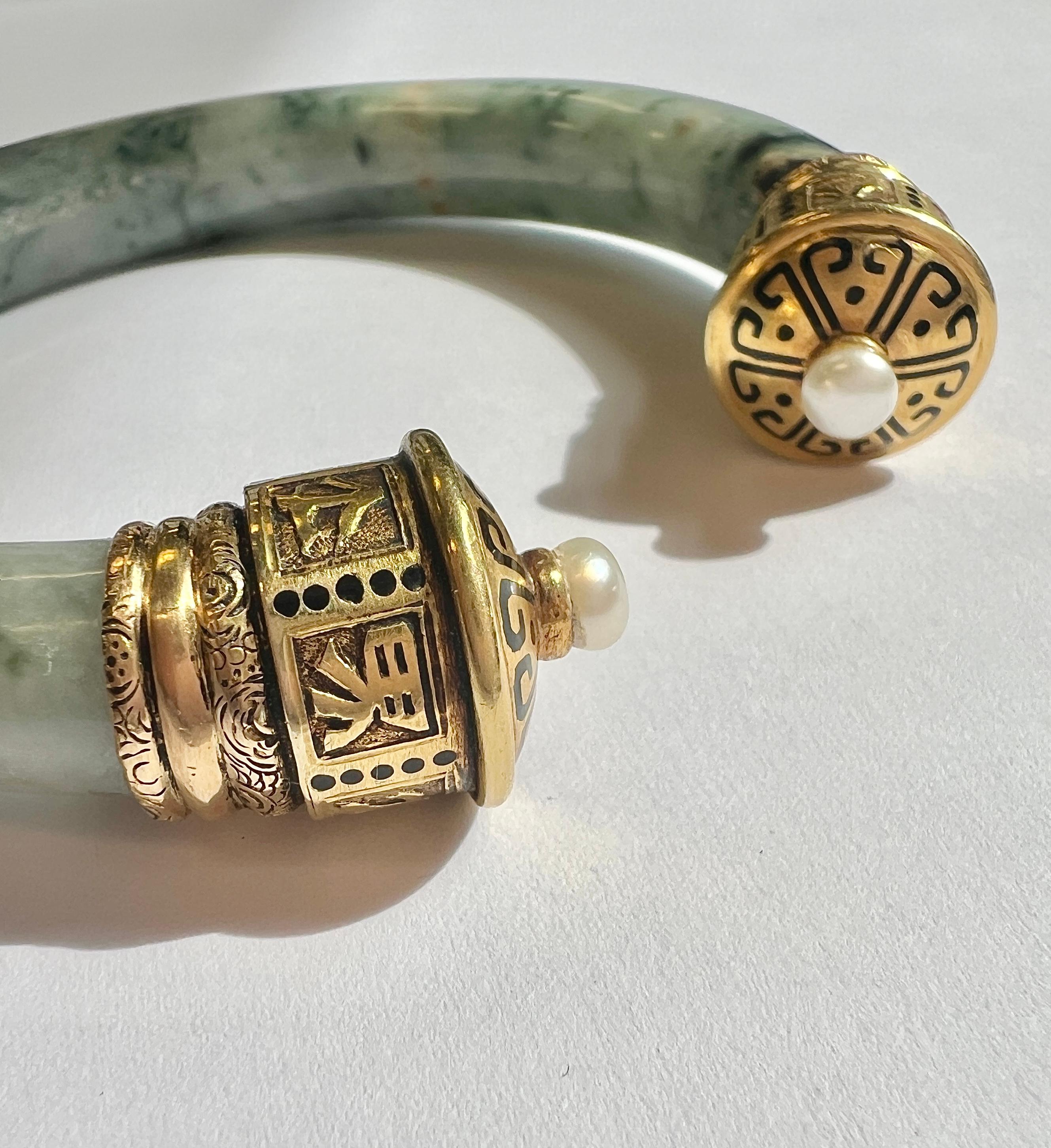 Taglio misto Bracciale cinese antico grande AAA con giada e perle in oro giallo 18 carati 3D in vendita