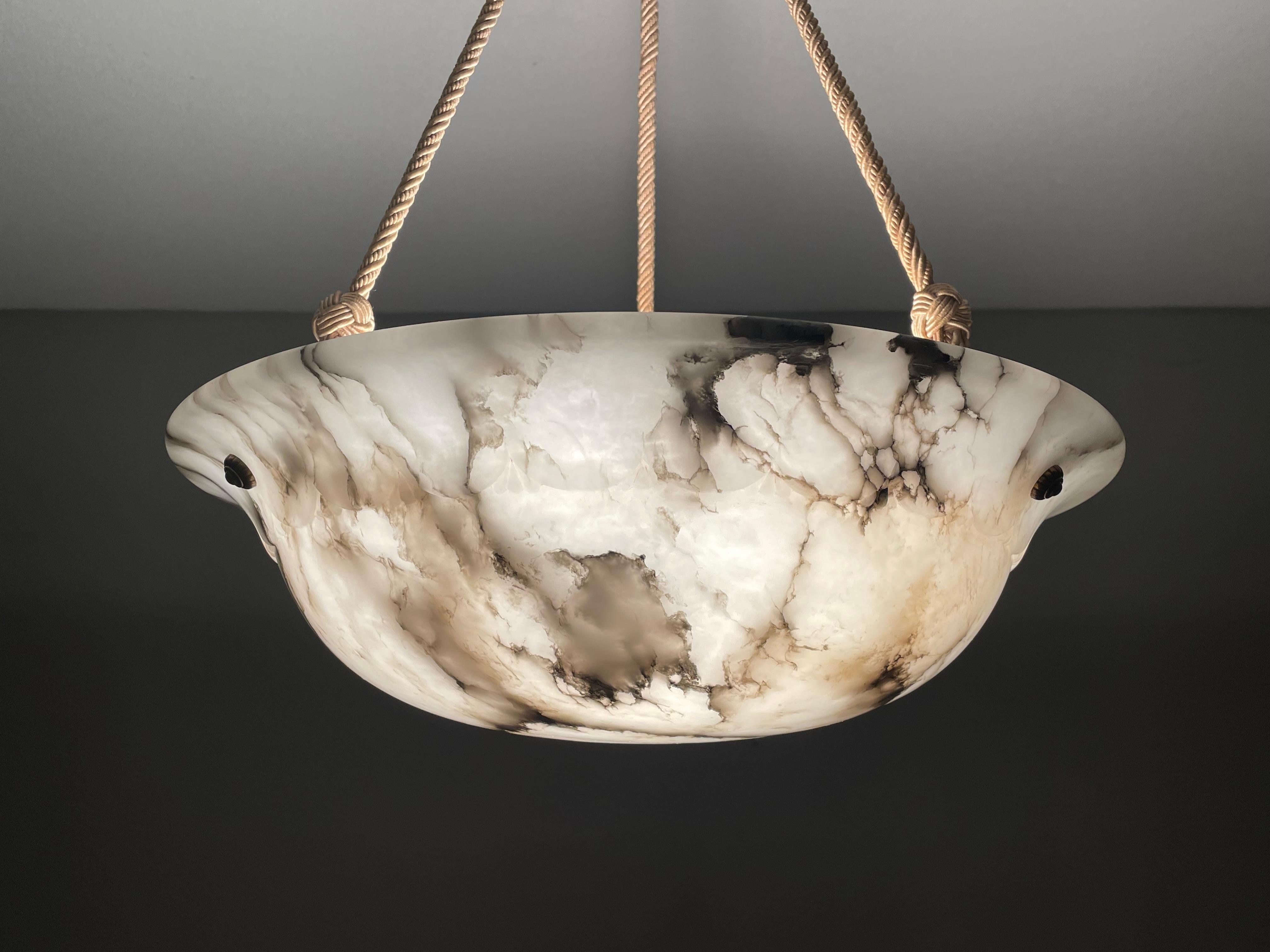 Antique Large Alabaster & Black Veins Pendant Chandelier w. Mint Shade & Canopy In Excellent Condition In Lisse, NL