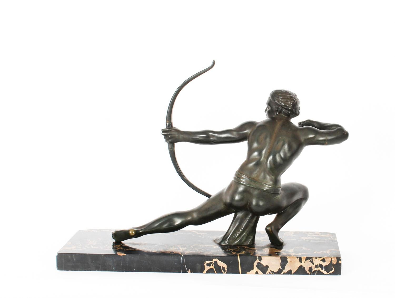 Early 20th Century Antique Art Deco Bronze Figure of an Archer by Salvatore Melani, 1920s