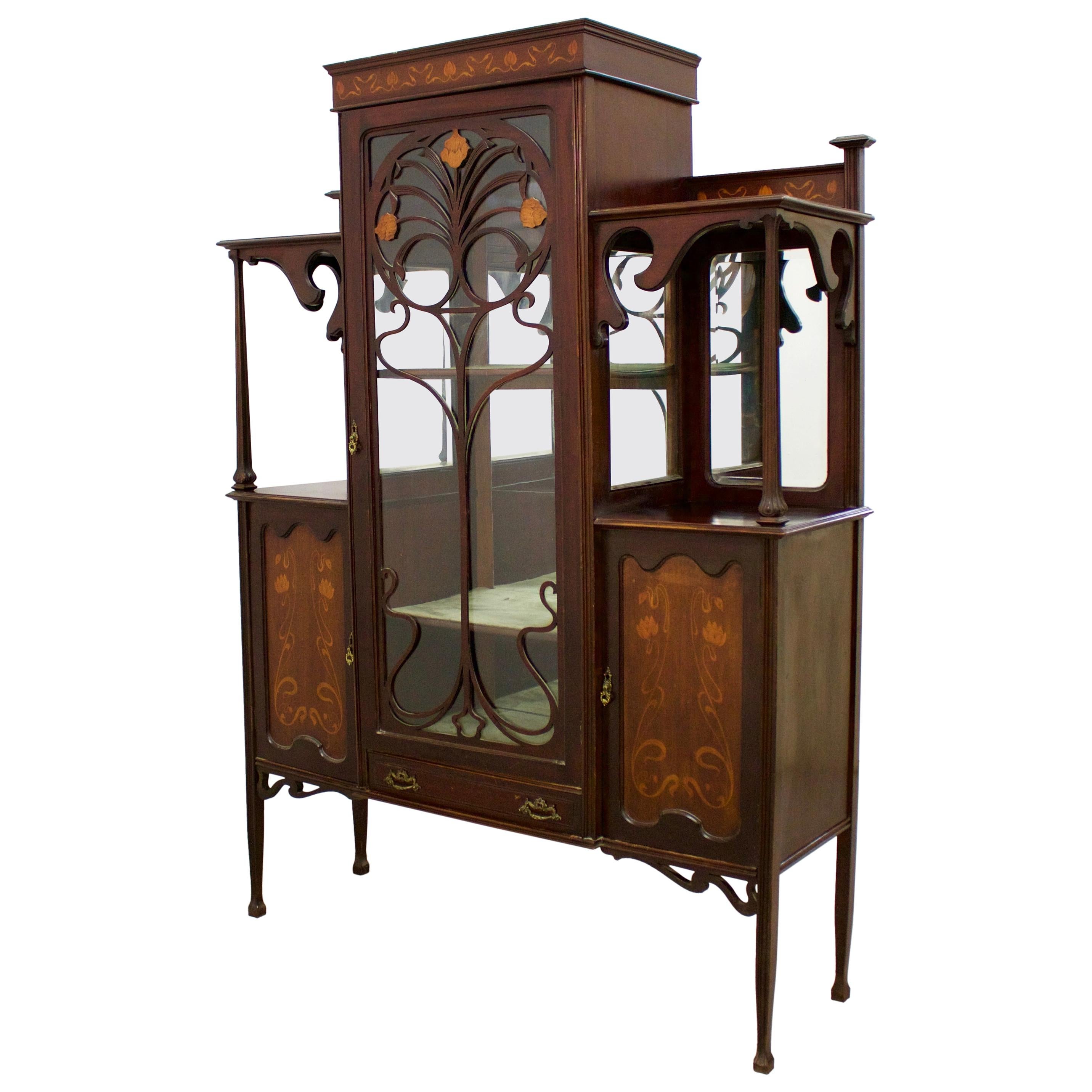 Antique Large Art Nouveau Display Cabinet, 1900s