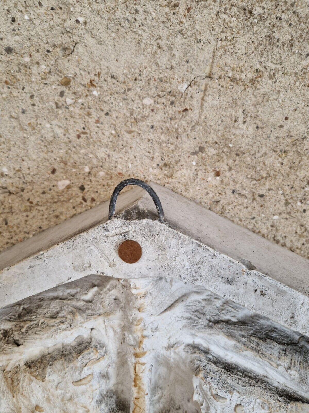 Antiguo Gran bajorrelieve Iglesia parisina Tallado a mano en venta