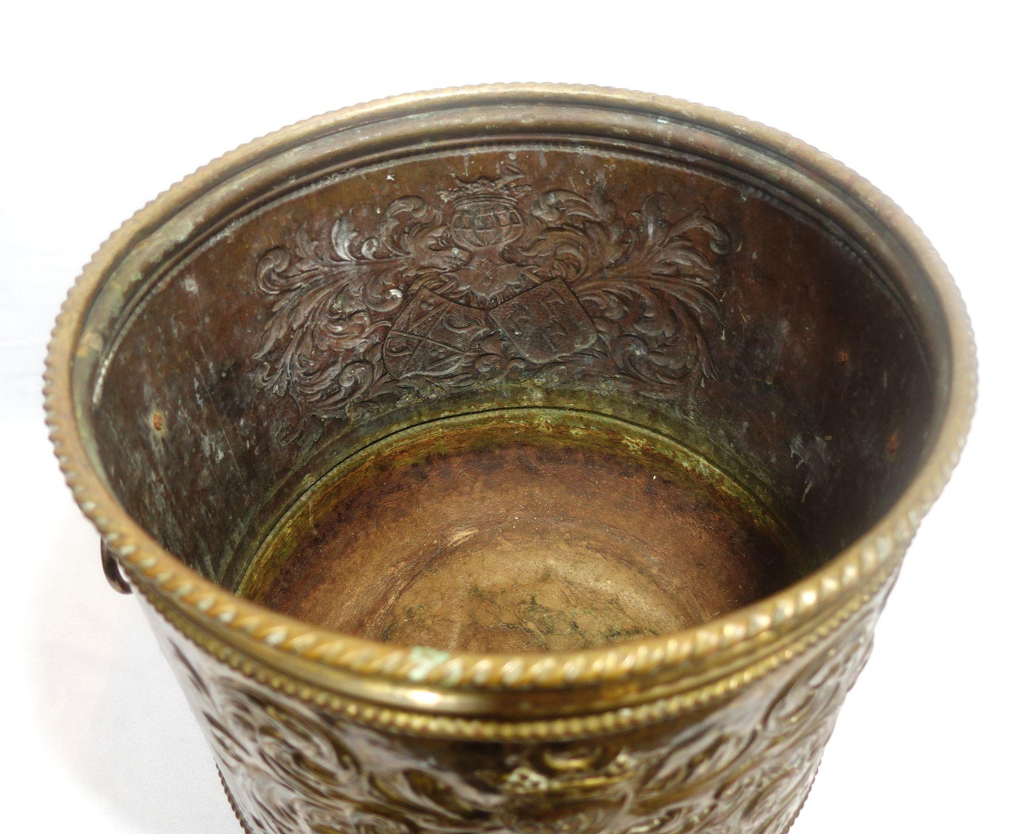 Hand-Crafted Antique Large Brass Firewood Bucket w/Repousse Armorial Pattern (14-CB4) 19th C.