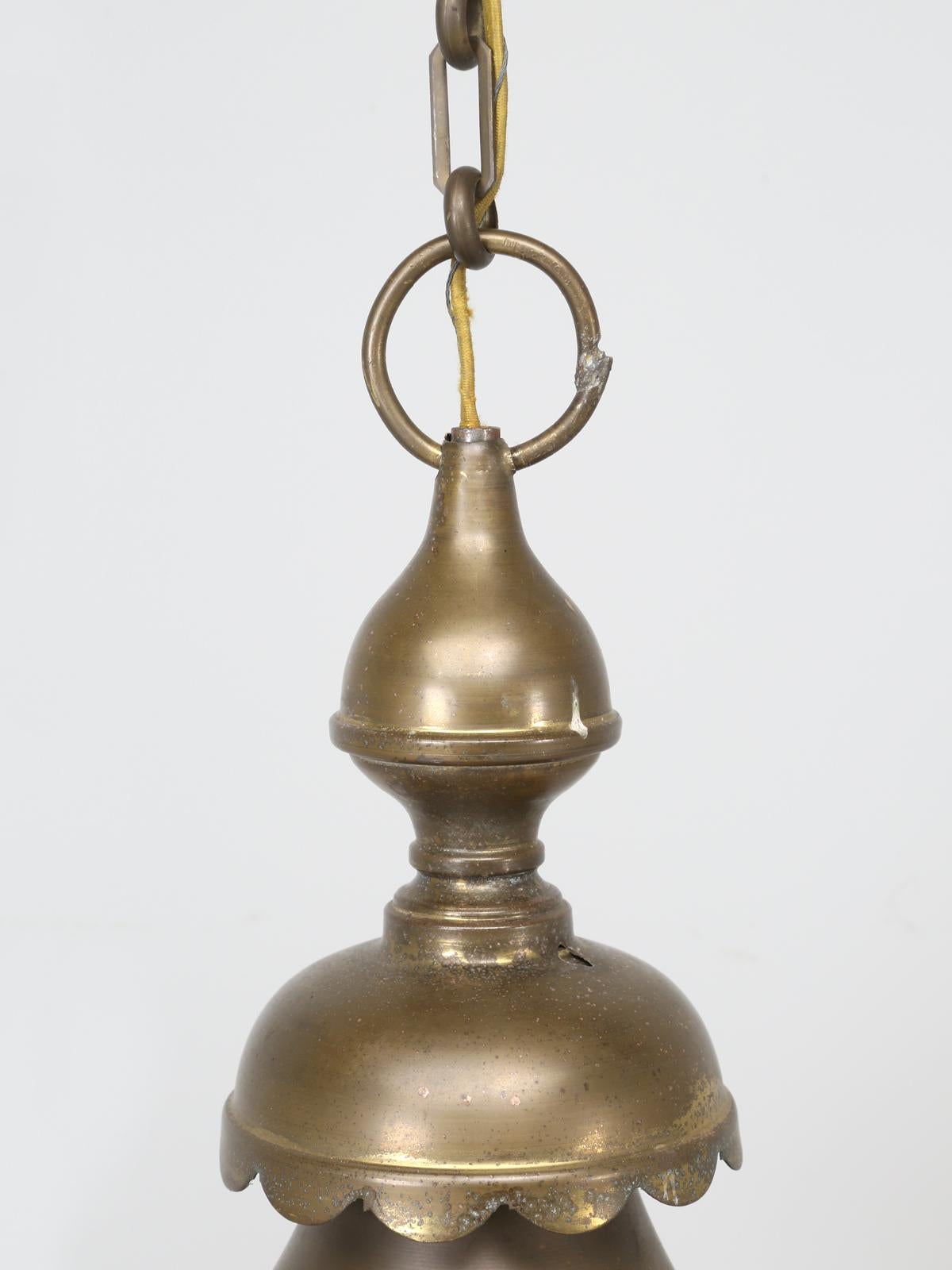 Hand-Crafted Antique Large Brass French or English Lantern, Fully Restored Old Glass For Sale