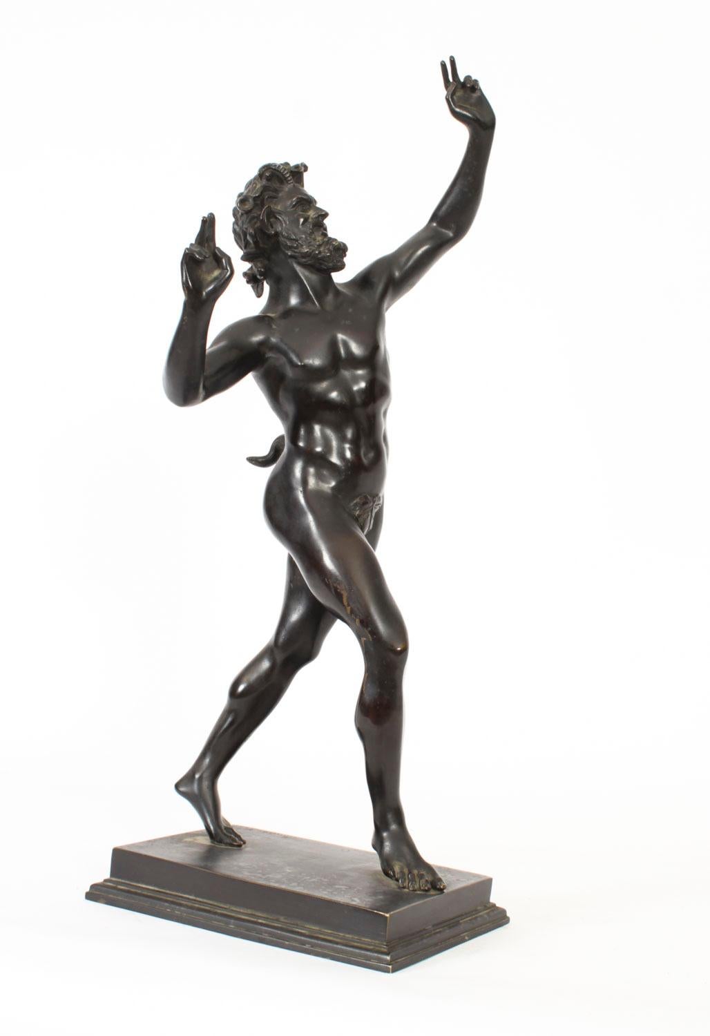 Antike große Bronzestatue einer Pan-Tänzerin, Musee de Naple, 1870er Jahre im Angebot 12
