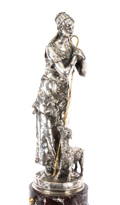 Sculpture ancienne en bronze bergère par Claudius Marioton, 19ème siècle
