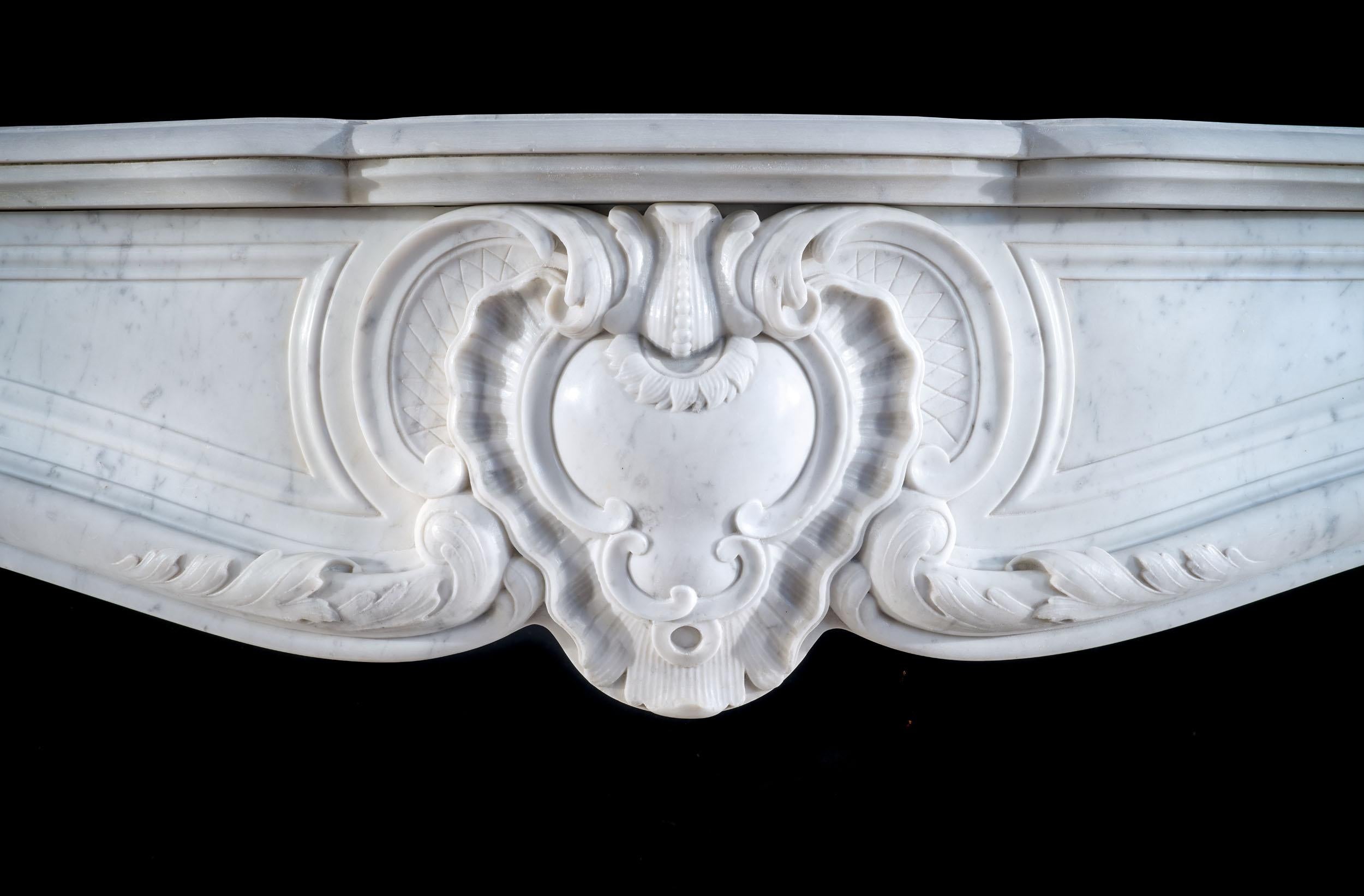 Antique Large Carrara Marble Rococo Louis XV Fireplace Mantel In Good Condition For Sale In London, GB
