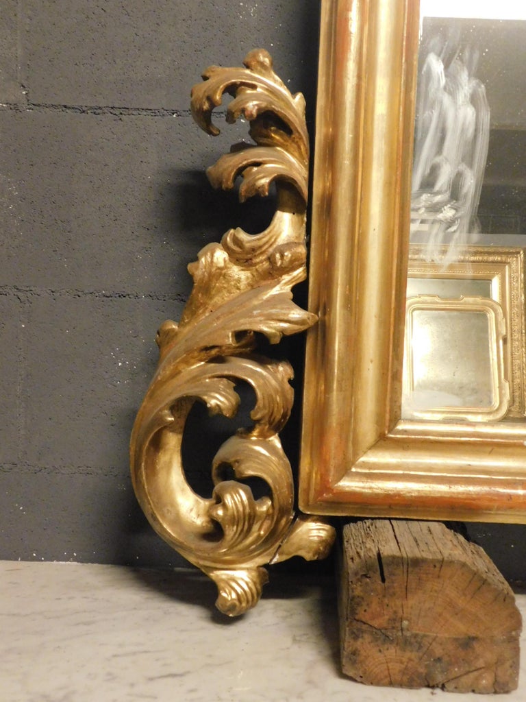 French Antique Large Carved and Gilded Wooden Mirror, Late 18th Century, France For Sale
