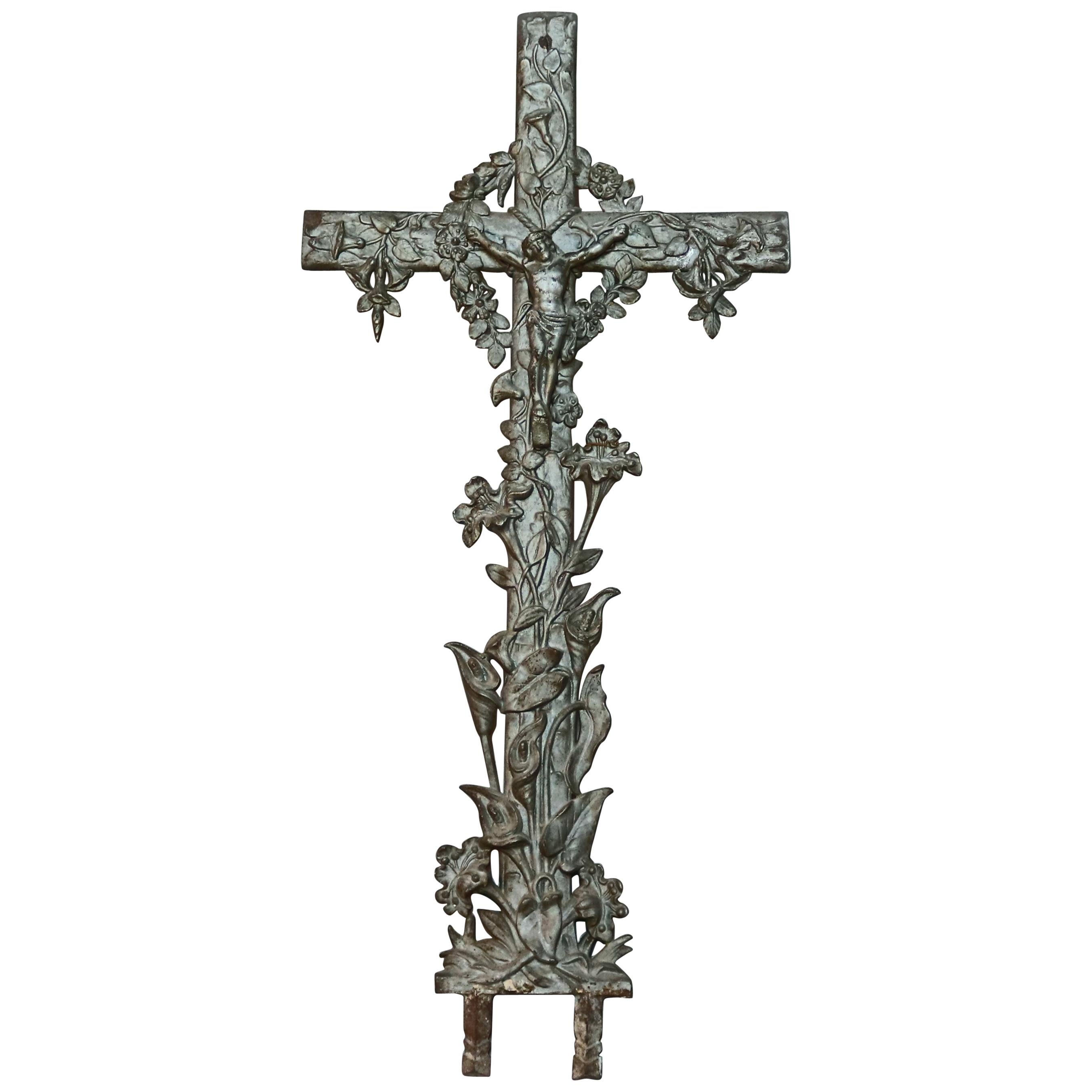 Antique Large Cast Iron High Relief Garden Crucifix, circa 1900