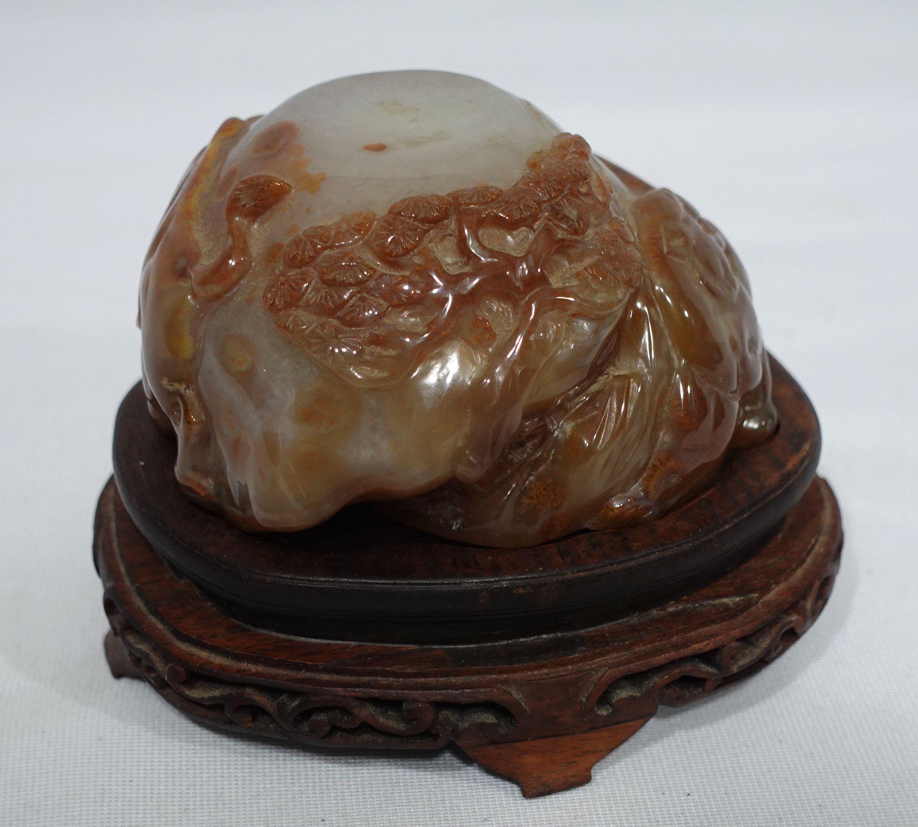 Antique Large Chinese Carved Agate Animal Group #1 In Excellent Condition For Sale In Norton, MA